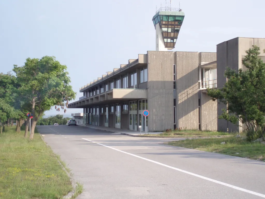 Photo showing: Airport Rijeka- Krk