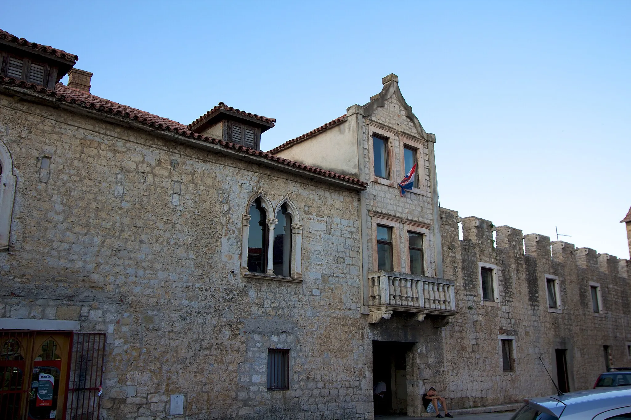 Photo showing: 15th-century Bishop's Palace in Kaštel Sućurac, Croatia.