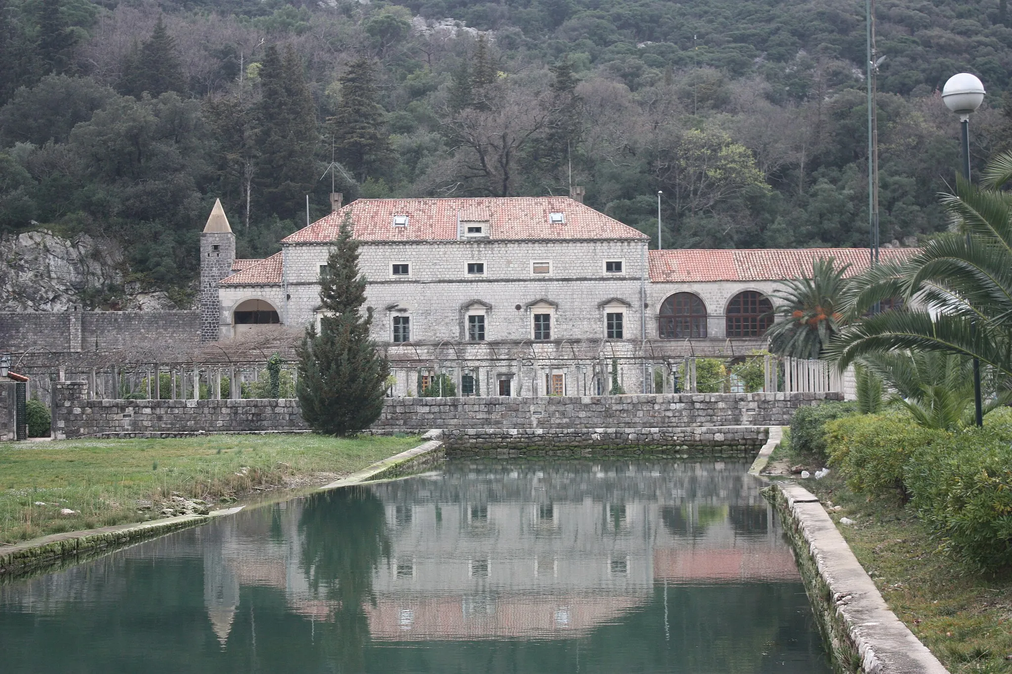 Photo showing: Dvorac Sorkočević u Marini Komolac
