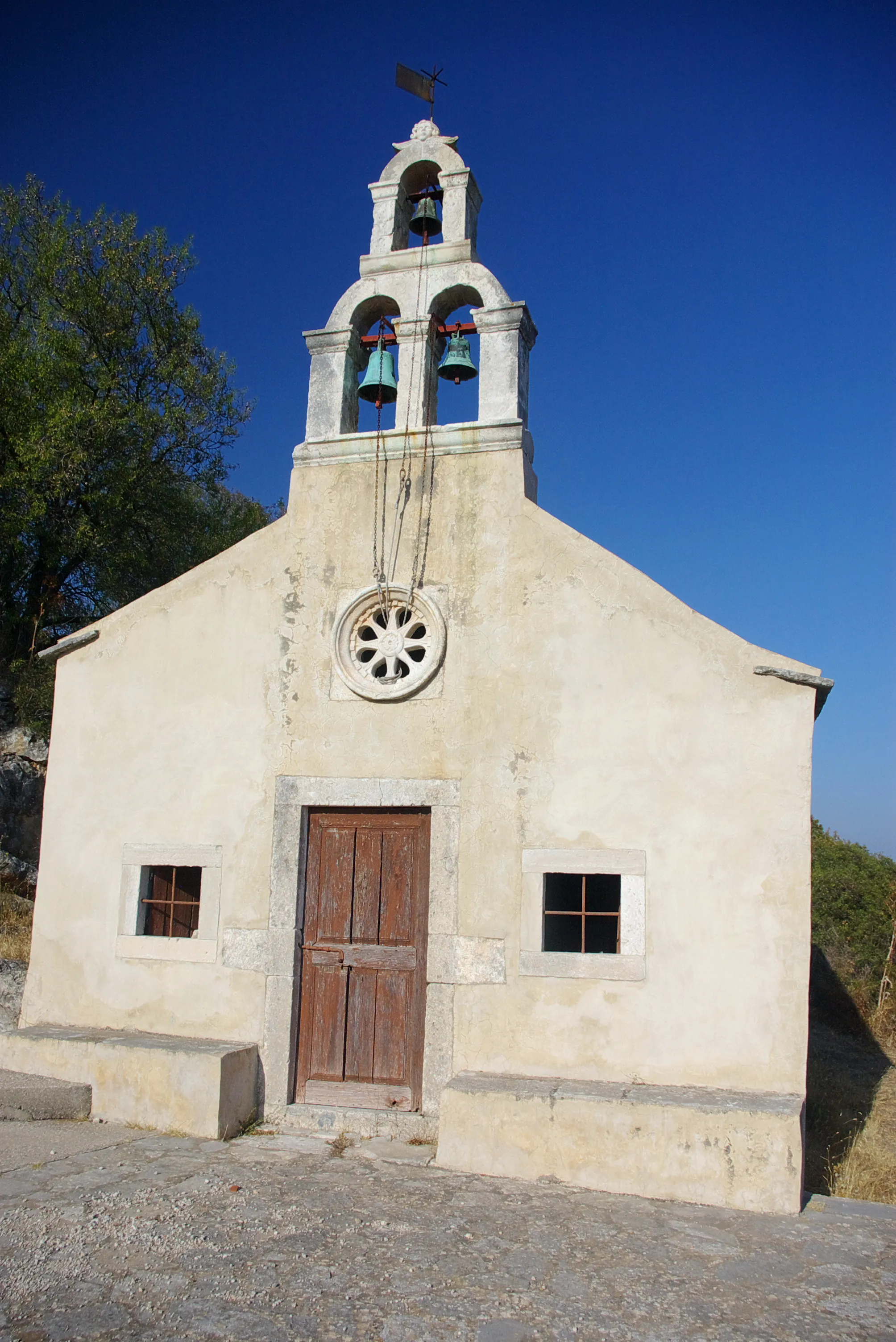 Photo showing: St. Michael Church in Smokvica, island Korčula, Croatia, facade