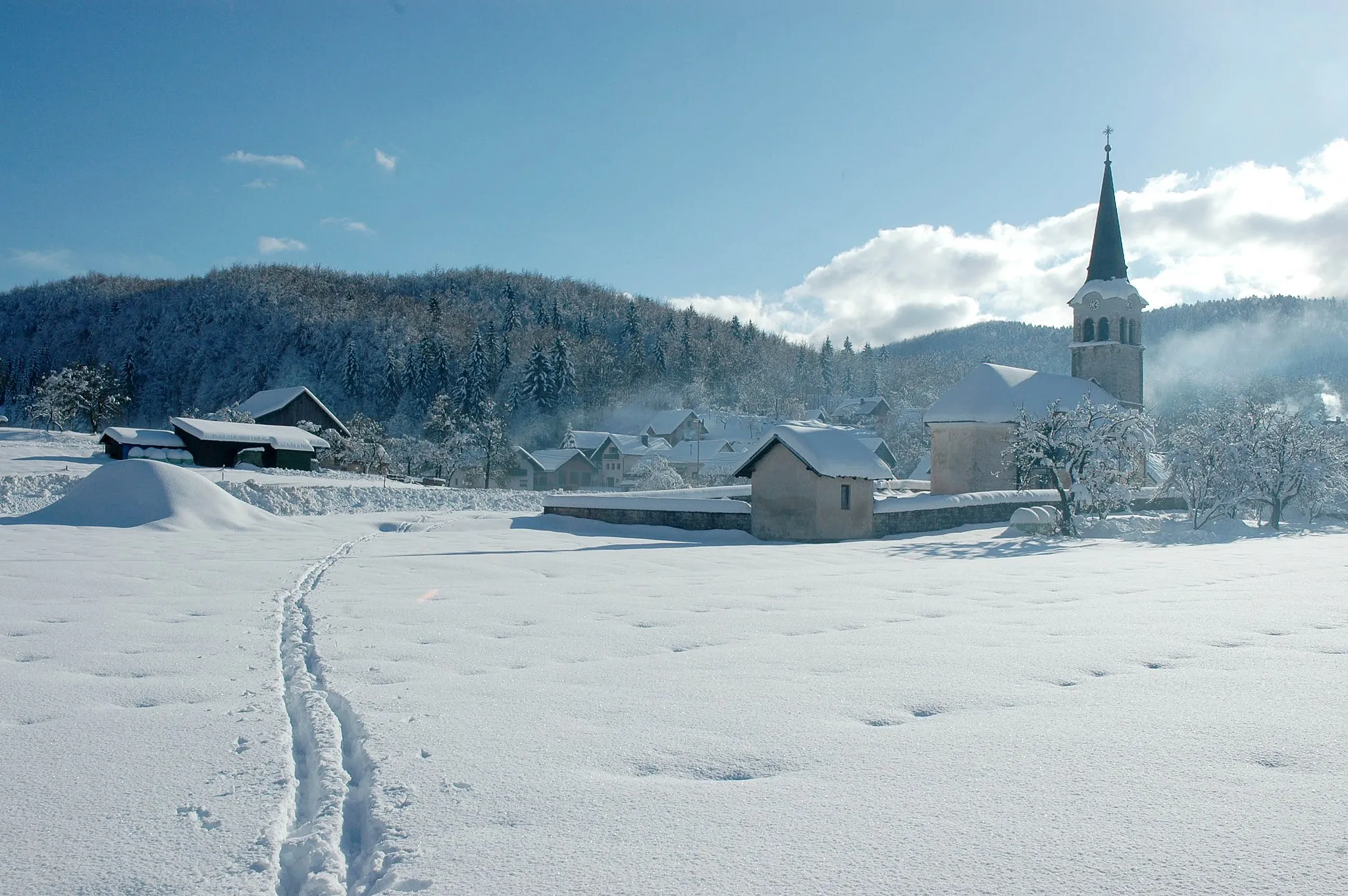 Photo showing: Babno Polje odeto v sneg