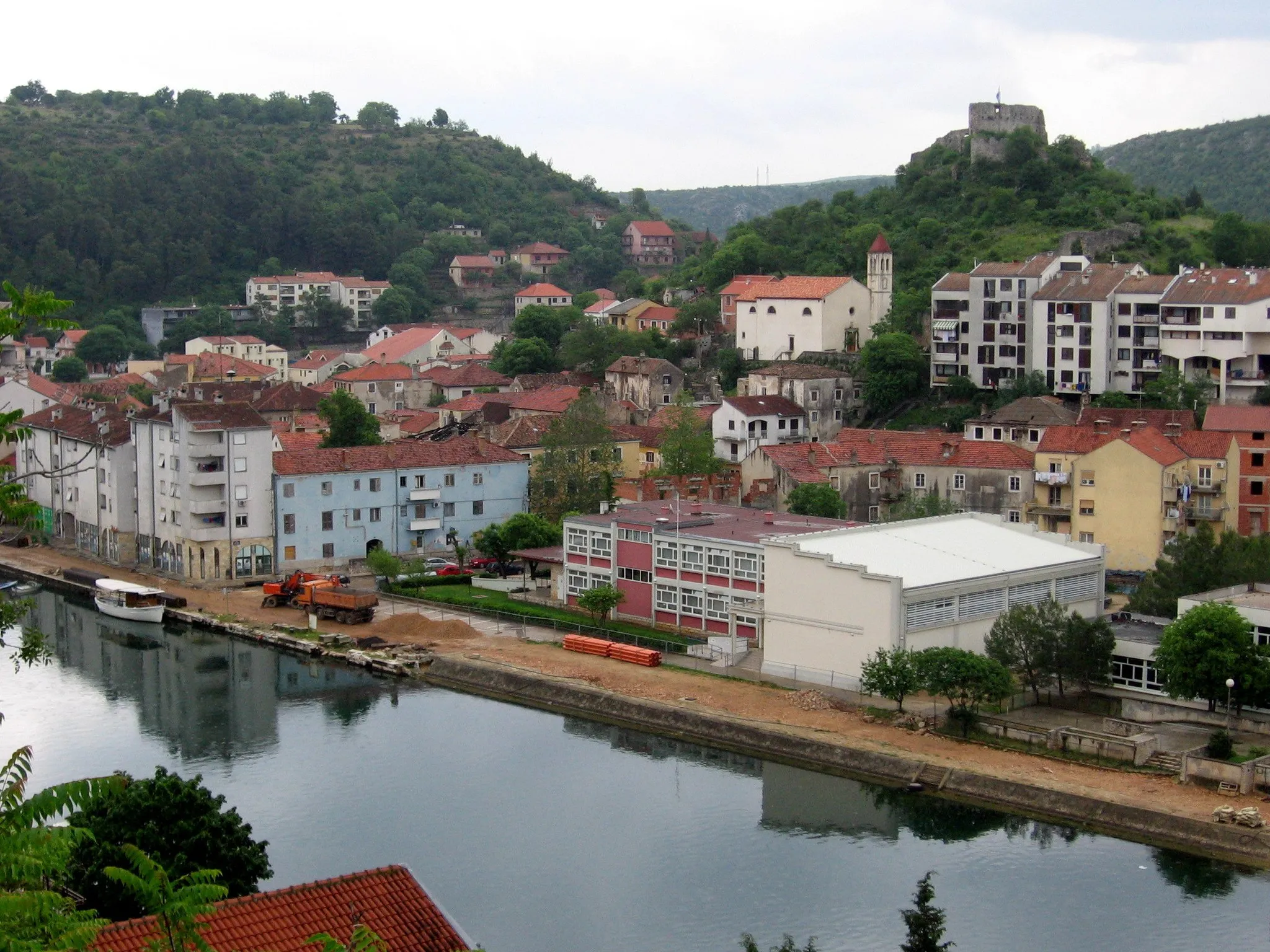 Photo showing: de:Obrovac (Kroatien))
