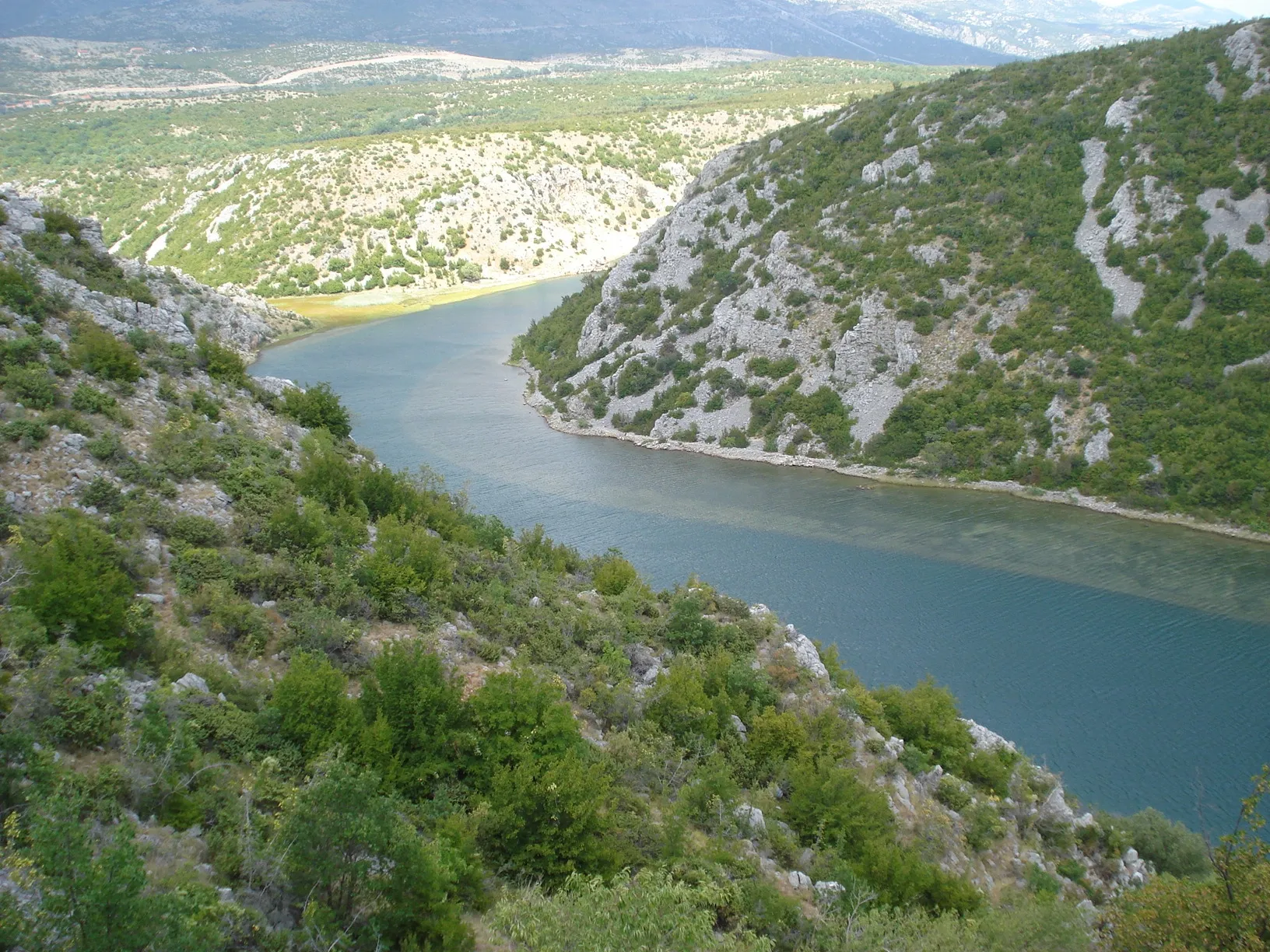 Photo showing: Zrmanja river at Obrovac (Zadar County, Croatia)