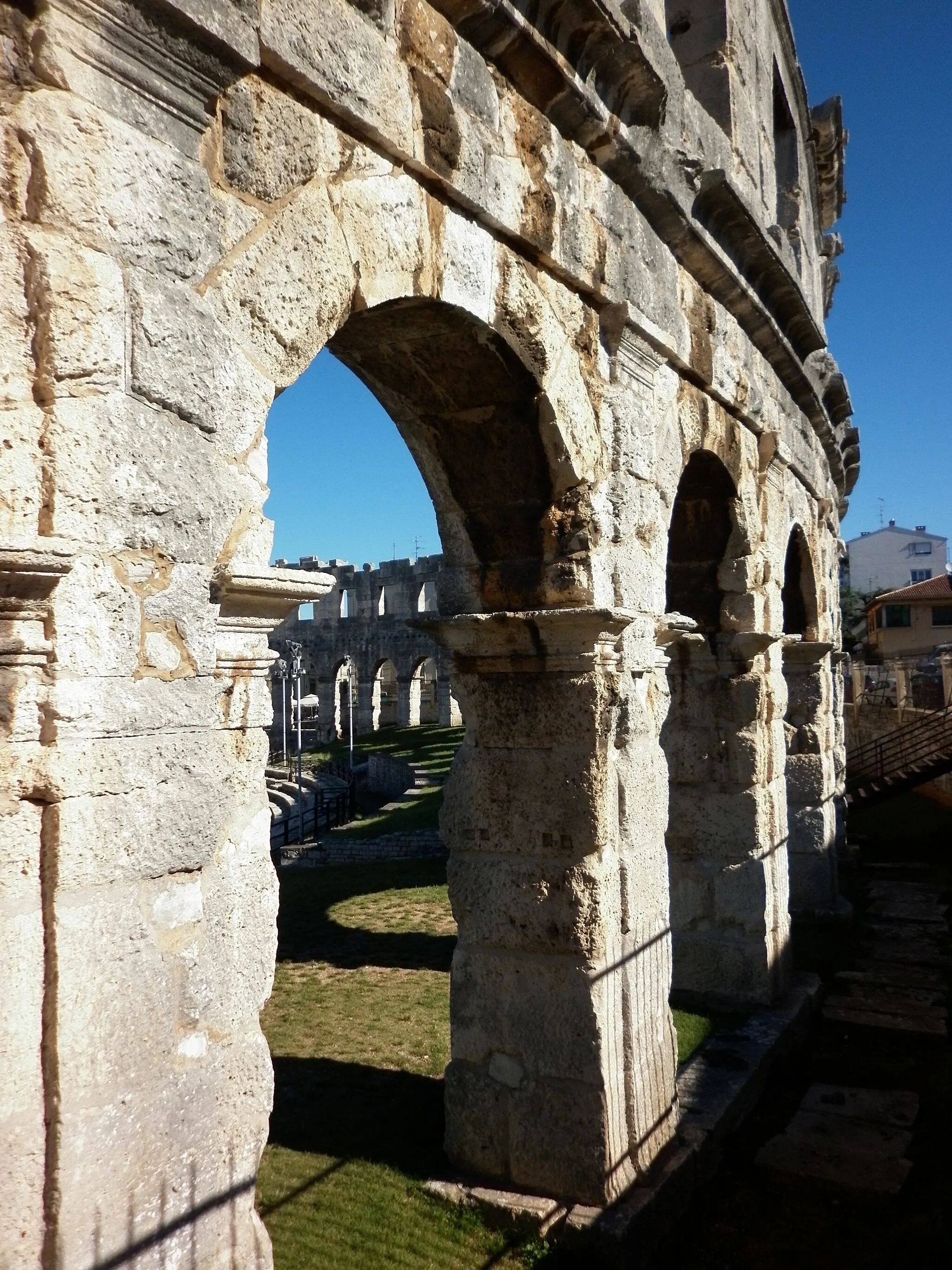 Photo showing: Amfiteatar u Puli