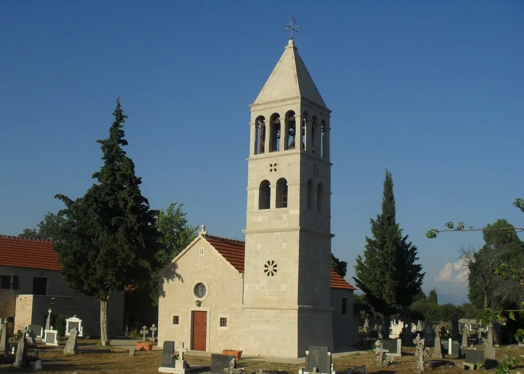 Photo showing: Храм СПЦ Св. Николаја у Безбрадицама, Кистање, Далмација