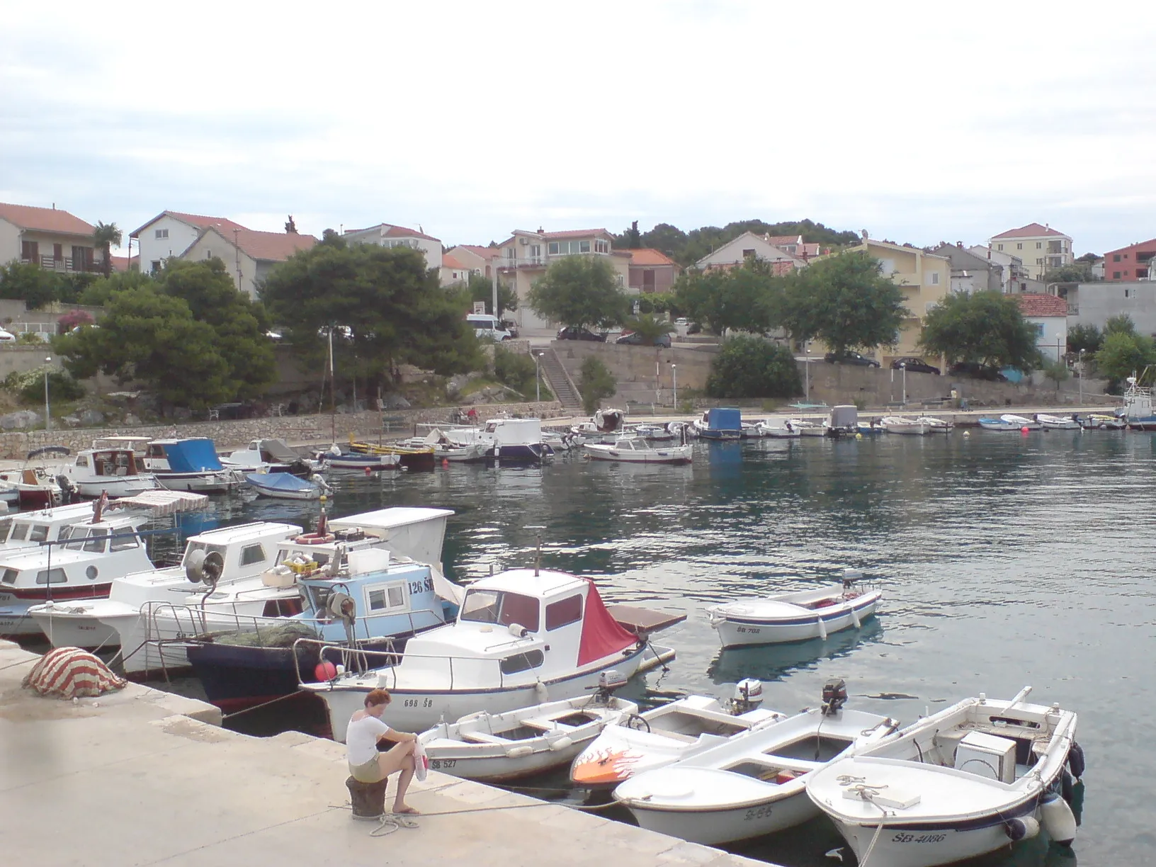 Photo showing: Brodarica port, near Šibenik (Croatia)
