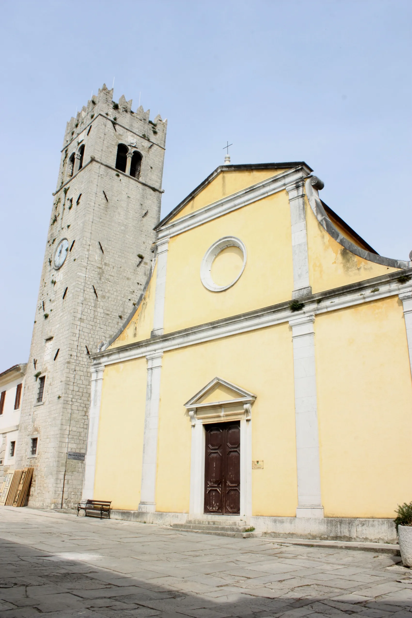Photo showing: Motovun, St. Stephen's Church