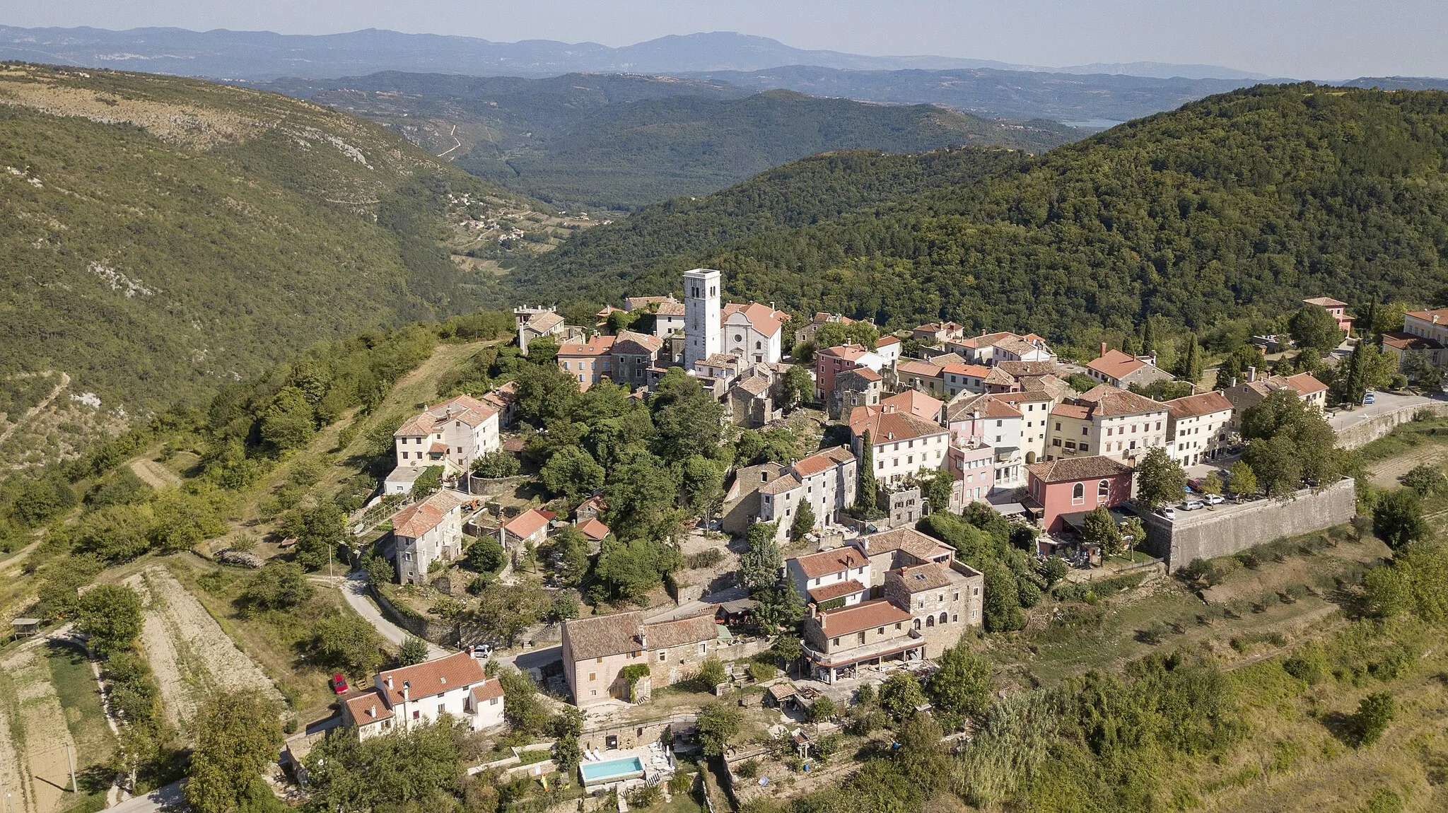 Photo showing: Aerial view of Oprtalj, Croatia