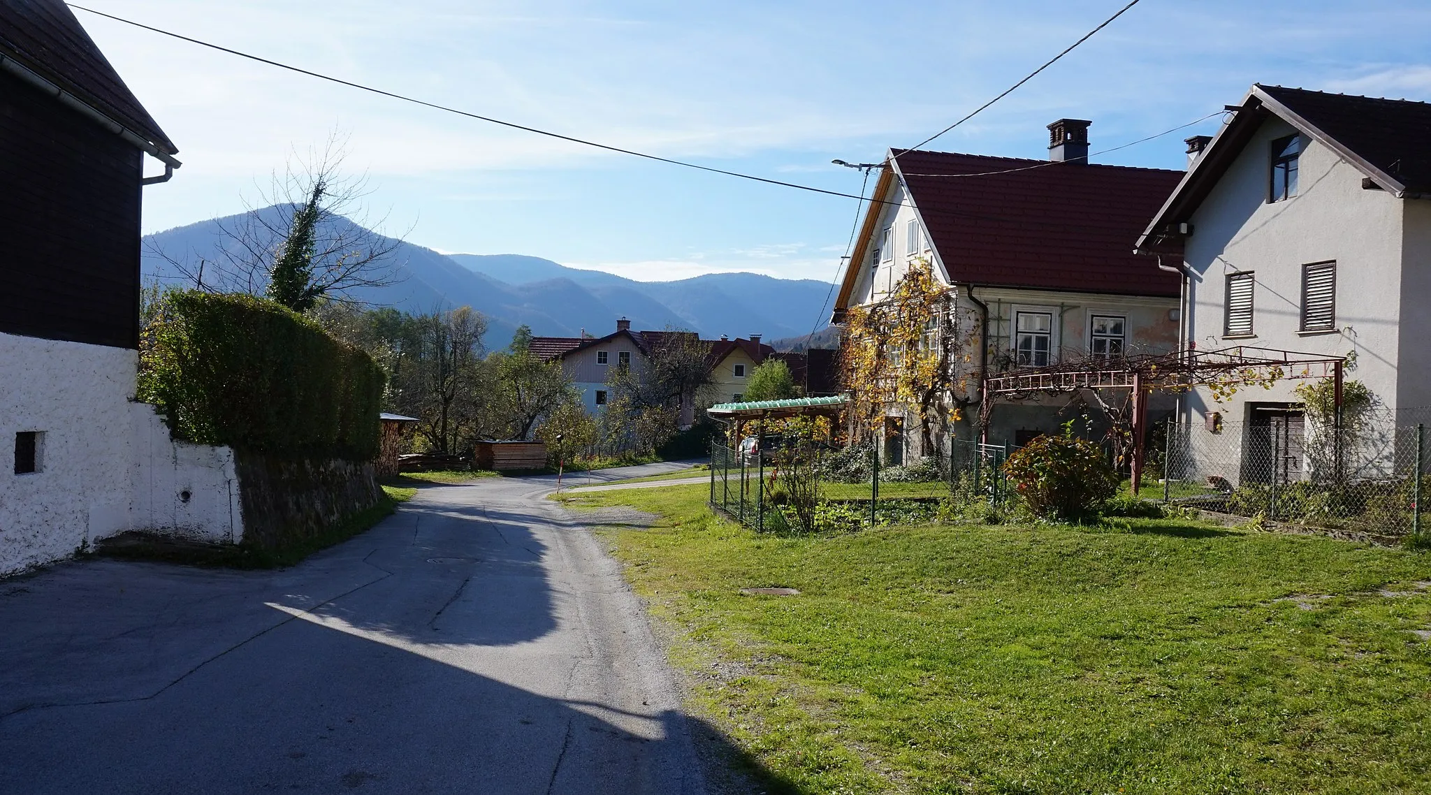 Photo showing: The Vas village in Kostel municipality.