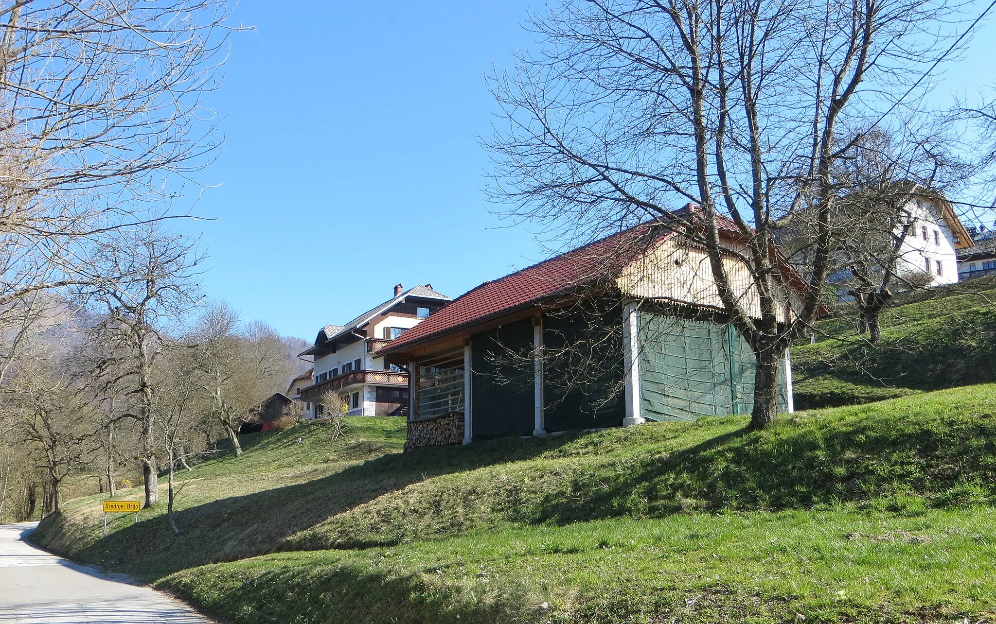Photo showing: Srednje Brdo, Municipality of Gorenja Vas–Poljane, Slovenia