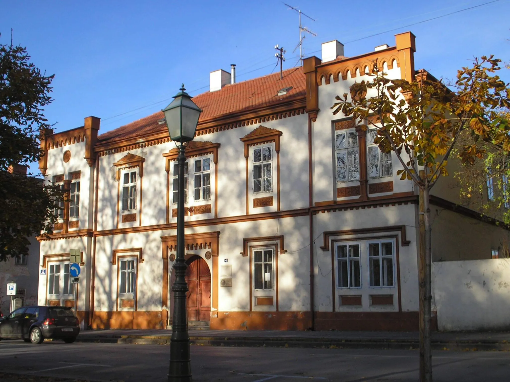 Photo showing: Building in Bjelovar, Croatia