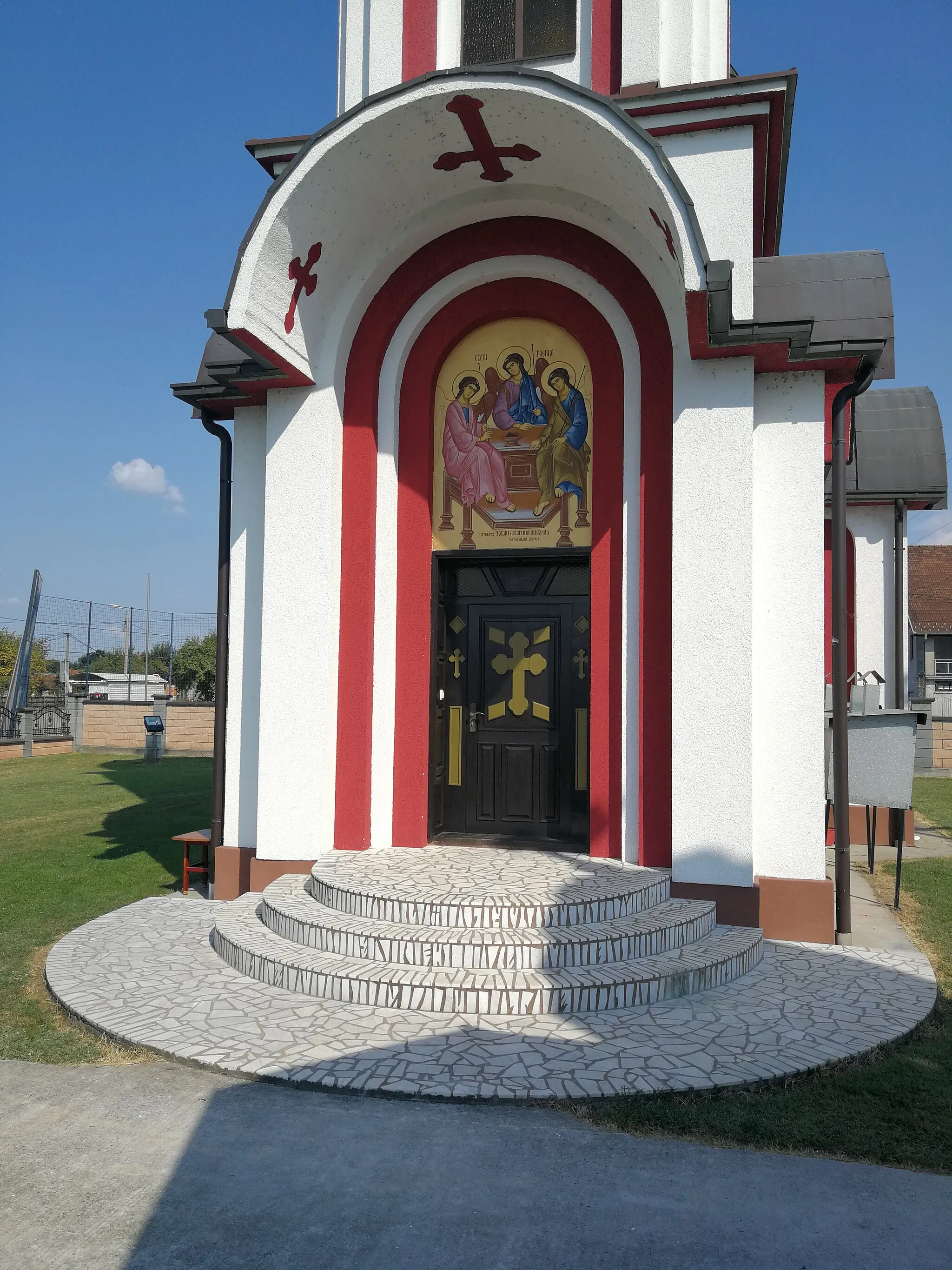 Photo showing: Memorial ortodox church in Krepsic near Brcko