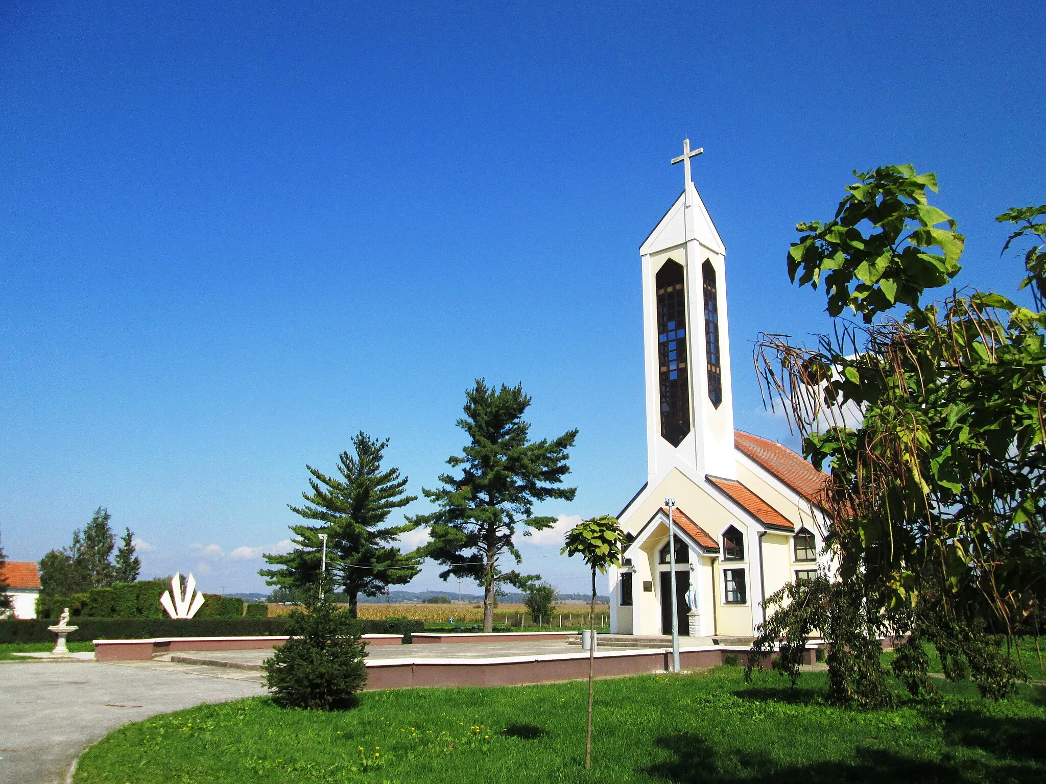 Photo showing: St. John Baptist Church in Severin, Croatia.