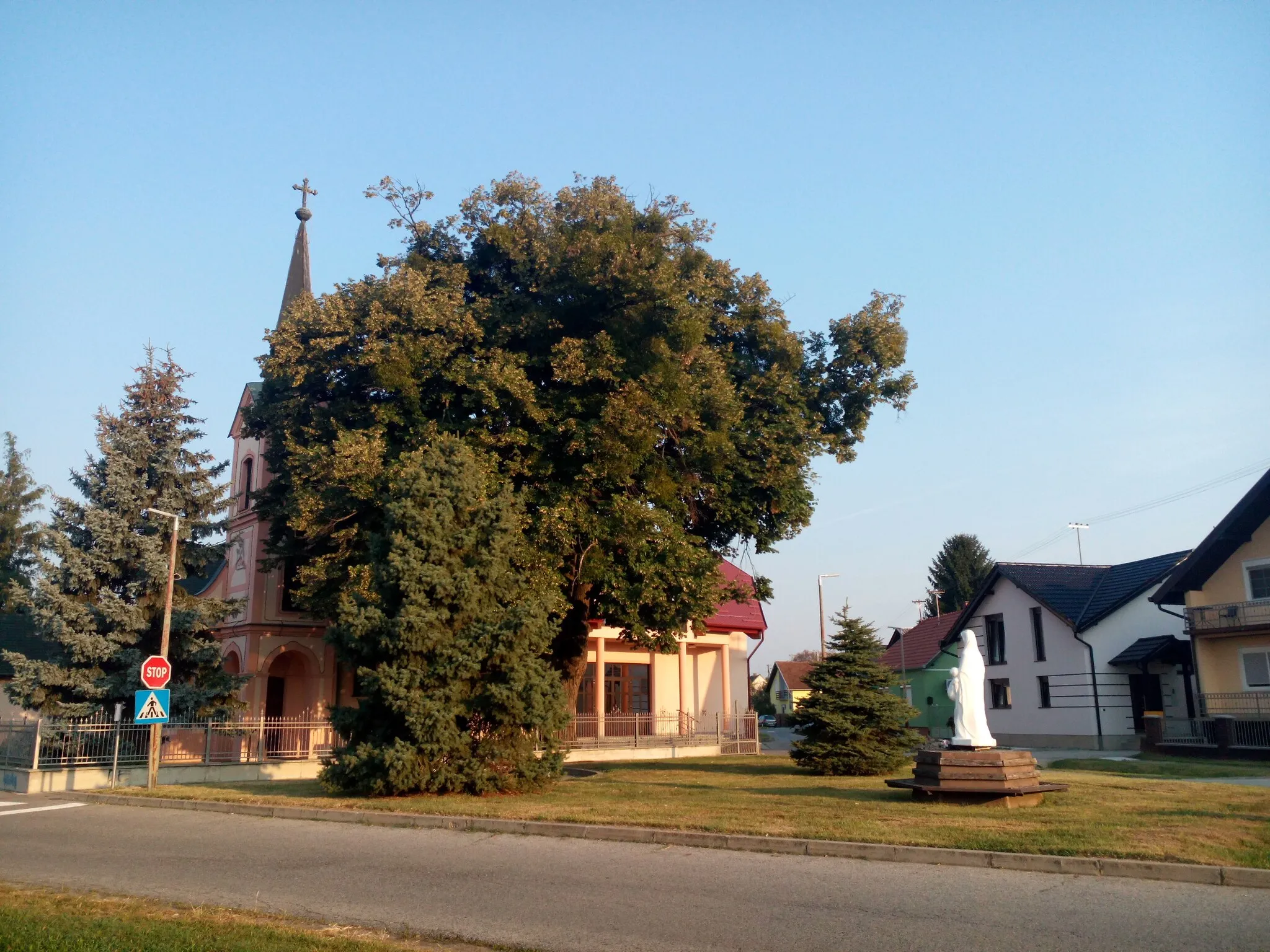 Photo showing: St. Stephen's Church, Bistrinci.