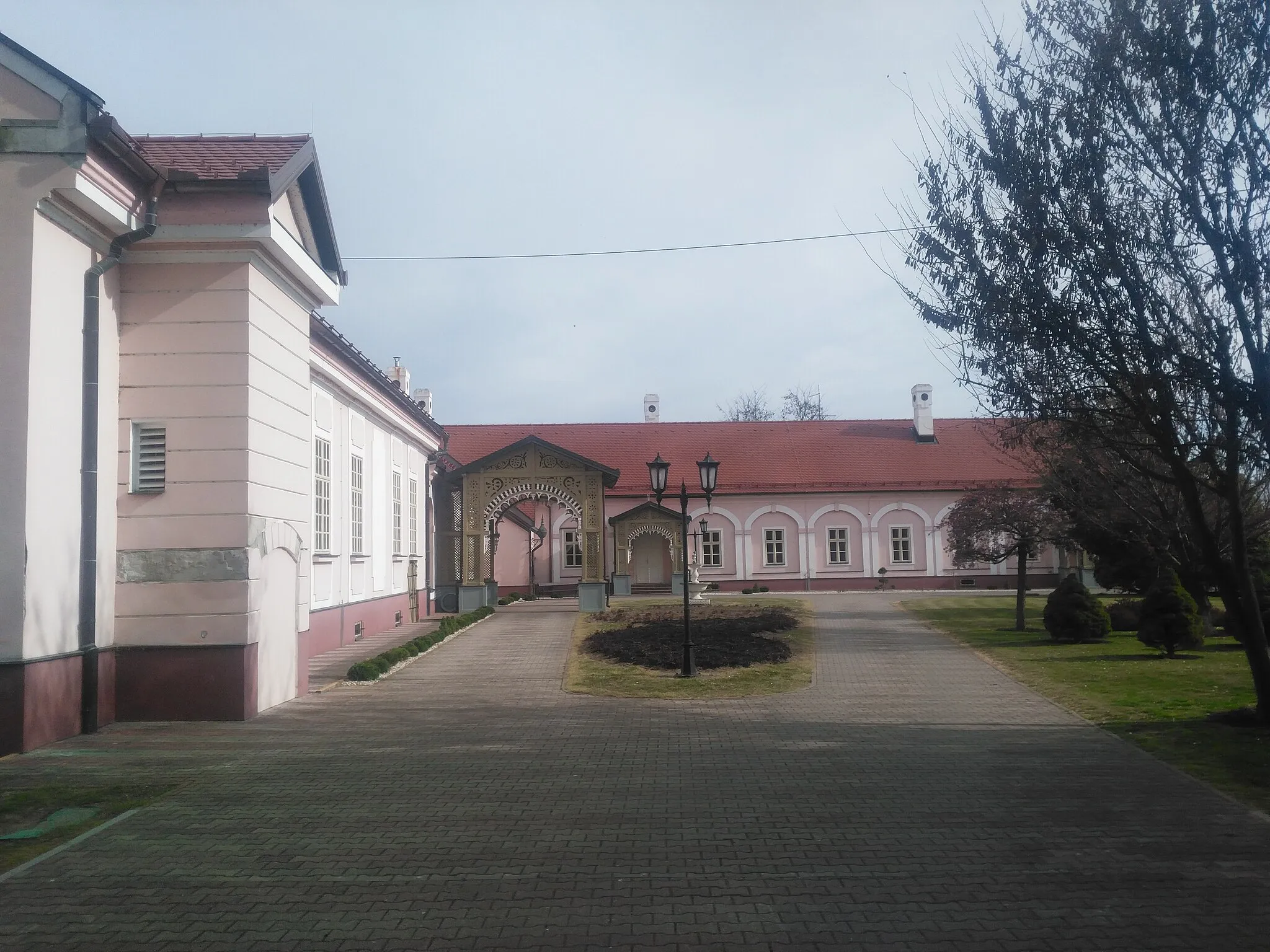 Photo showing: The Palace of the Patriarchate"