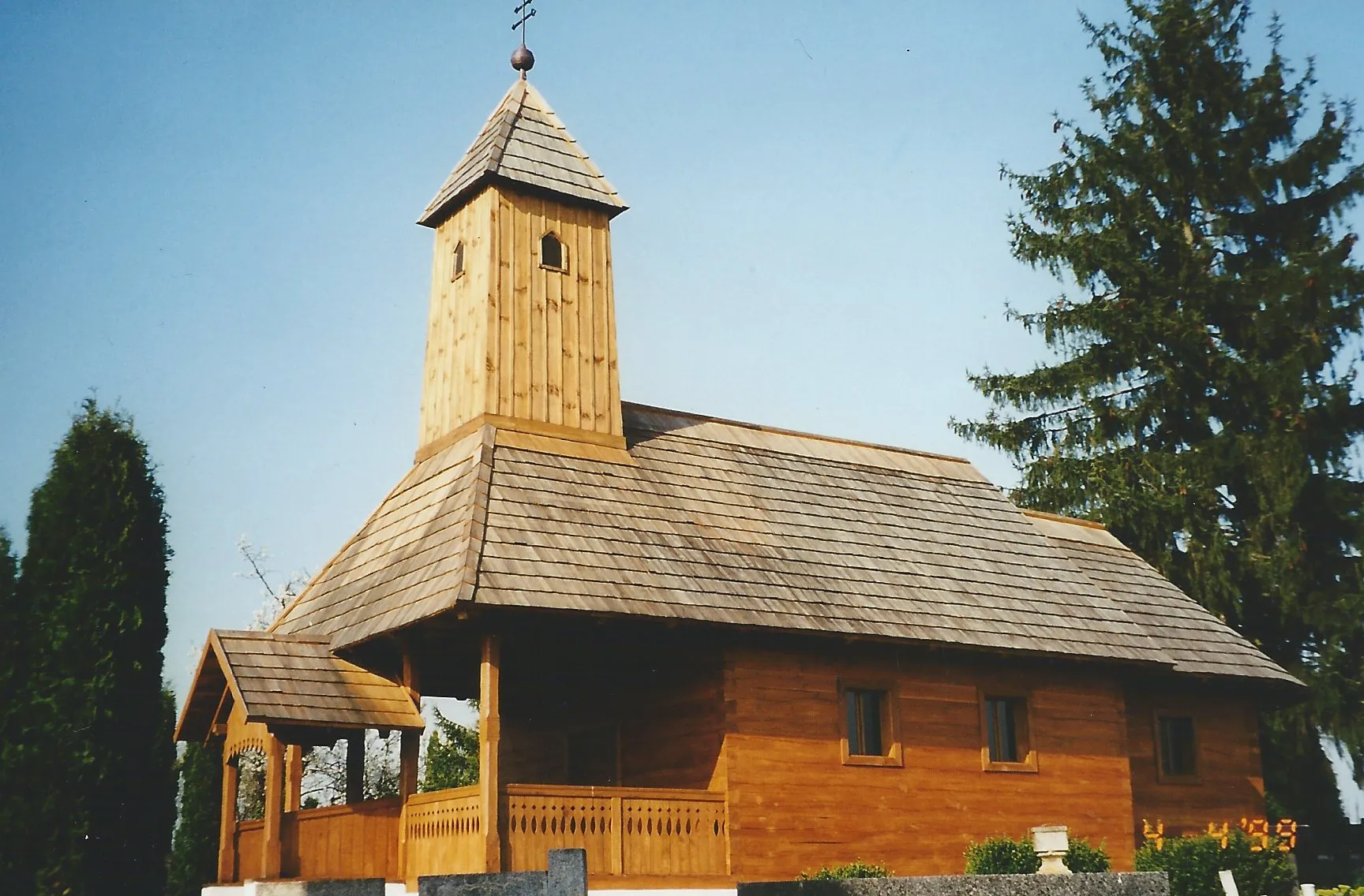 Photo showing: Drvena kapela sv. Andrije u Brezinama