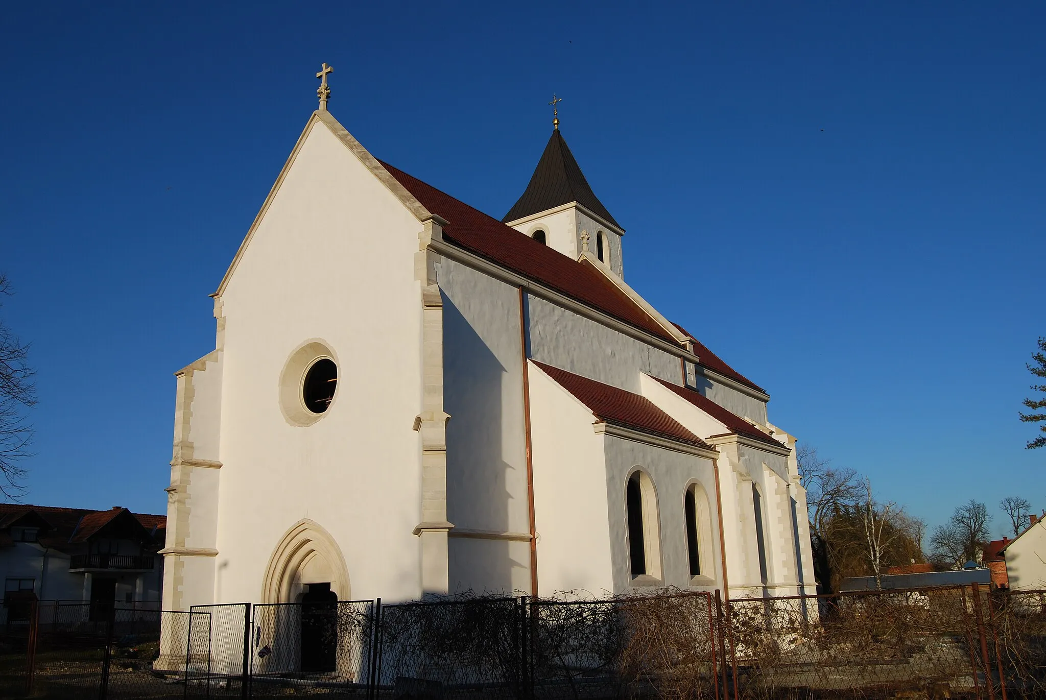 Photo showing: Church in village Voćin, Croatia