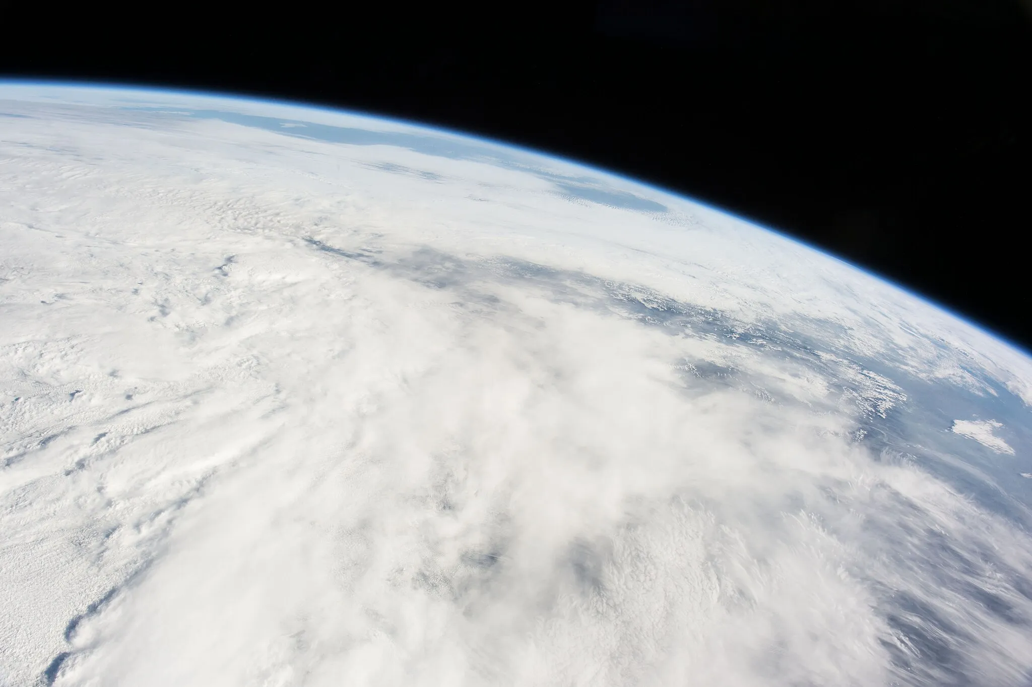 Photo showing: View of Earth taken during ISS Expedition 53.