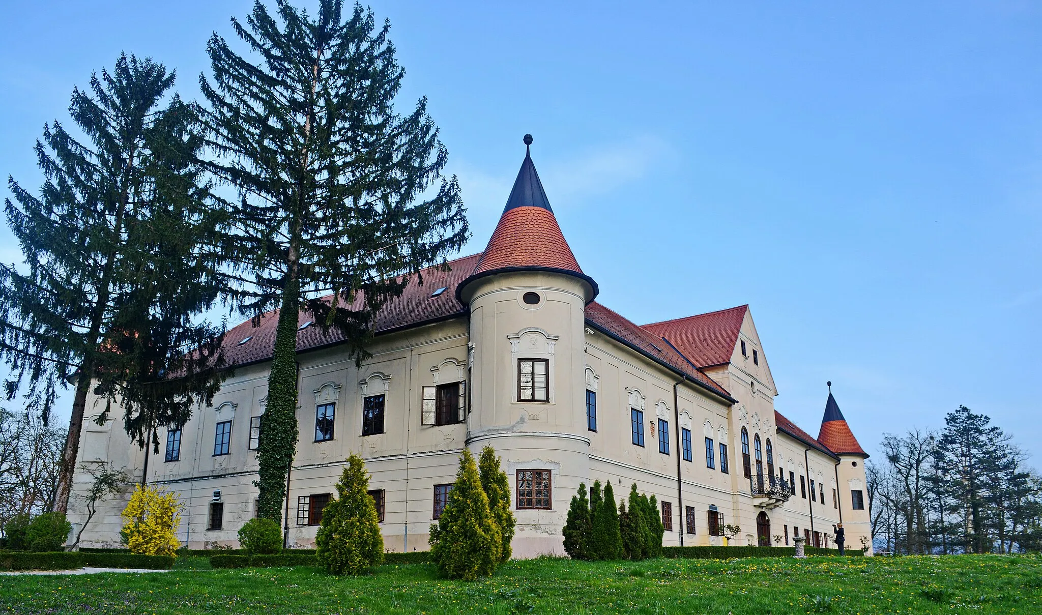 Photo showing: Z-2789  Lužnica Castle