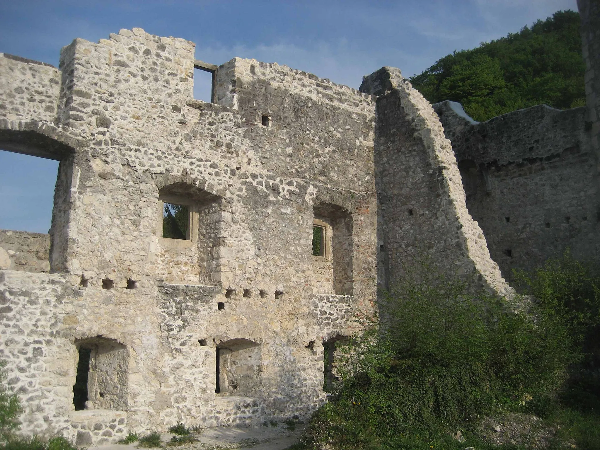 Photo showing: Ruin Samobor Castle