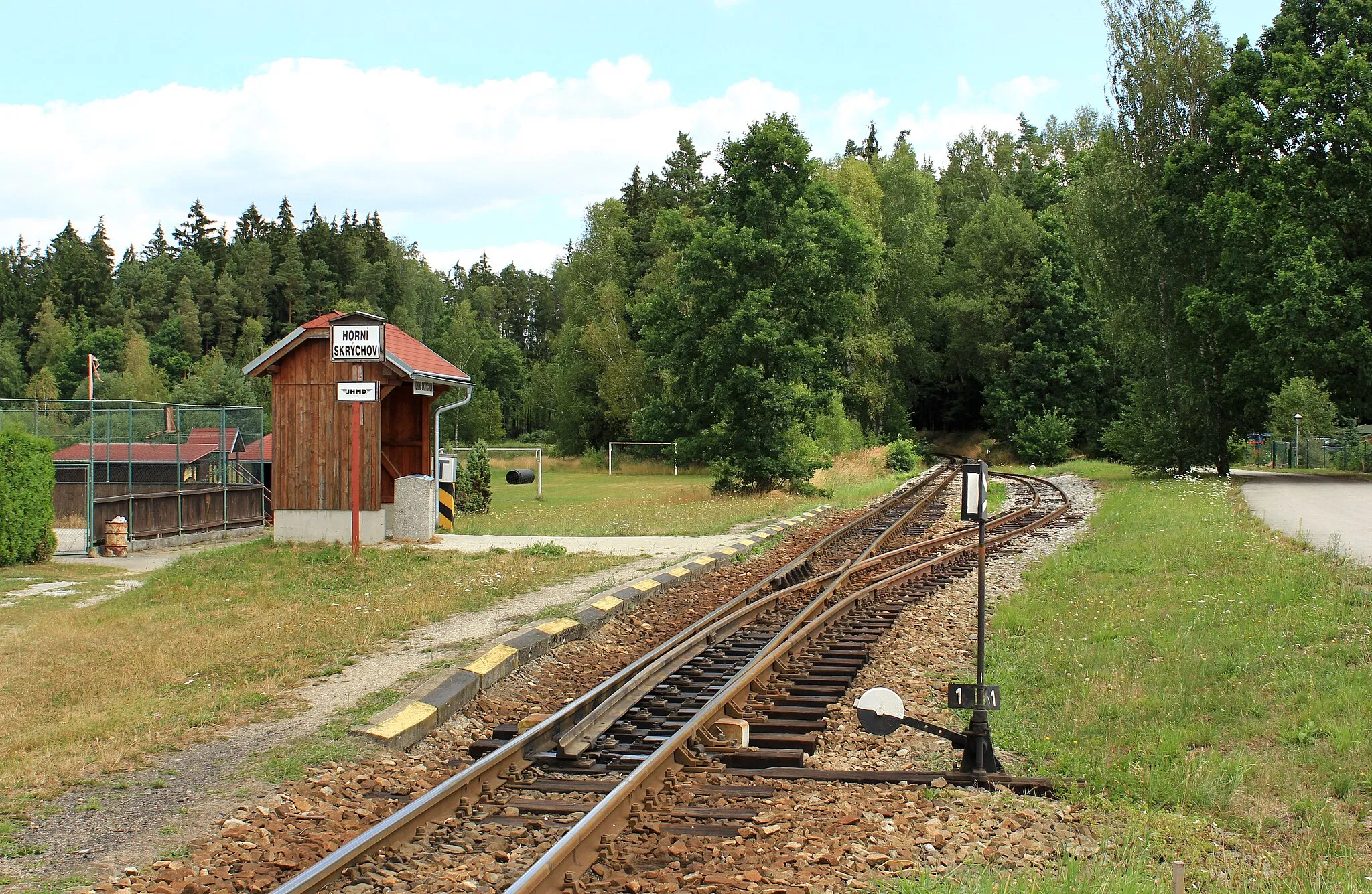 Photo showing: Train station in Horní Skrýchov, Czech Republic.