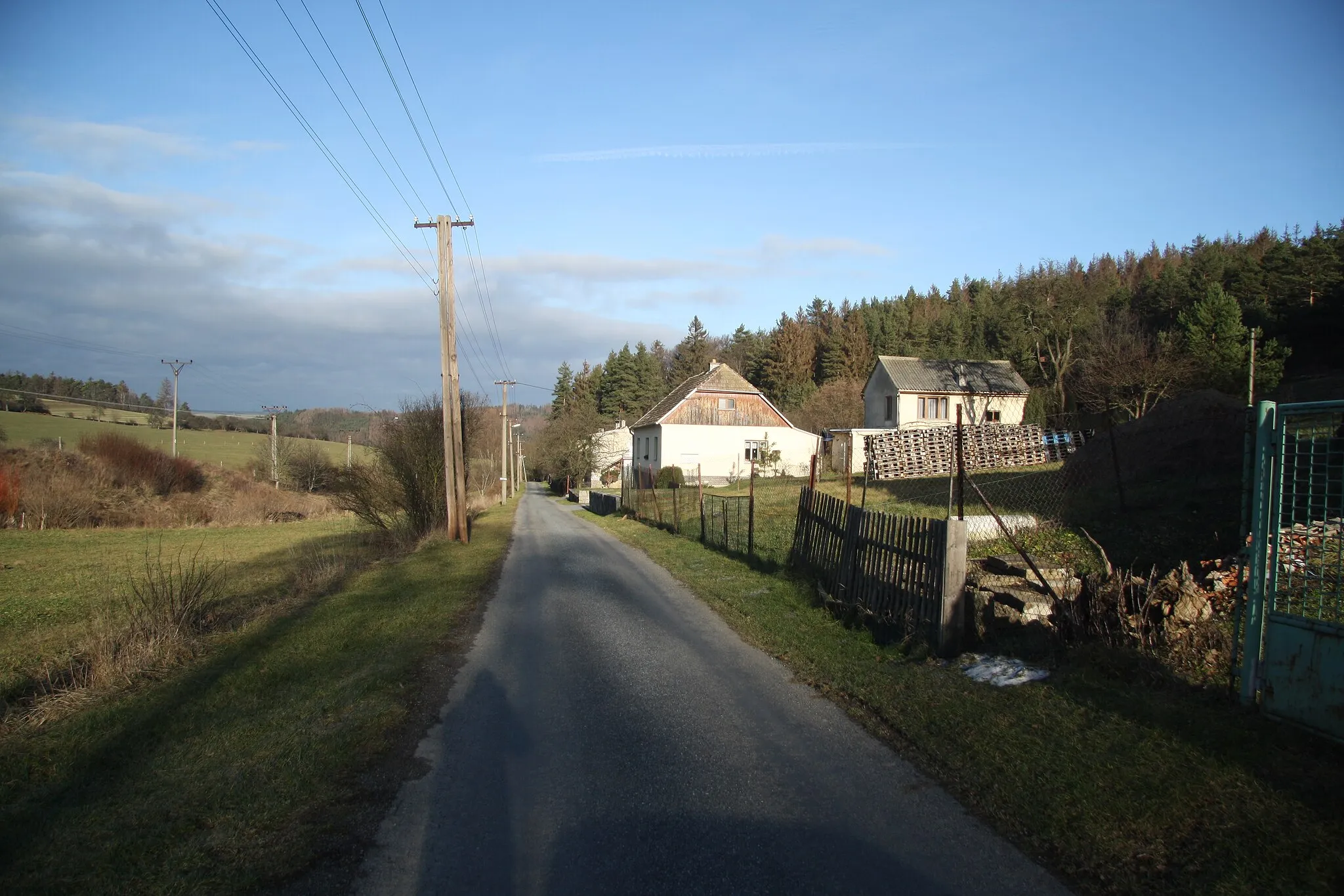 Photo showing: North view of Hynkov street in Číchov, Třebíč District.