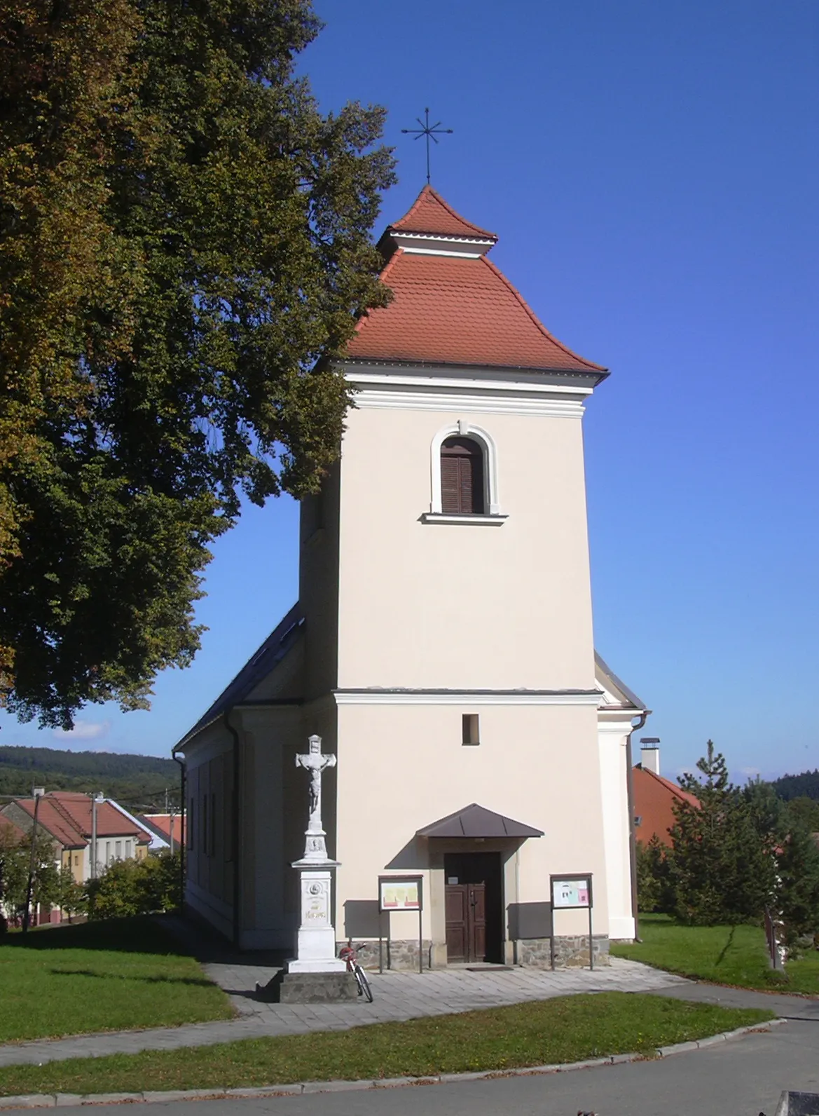 Photo showing: Farní kostel Nanebevzetí Panny Marie Rychtářov (Vyškov) - Czech Republic