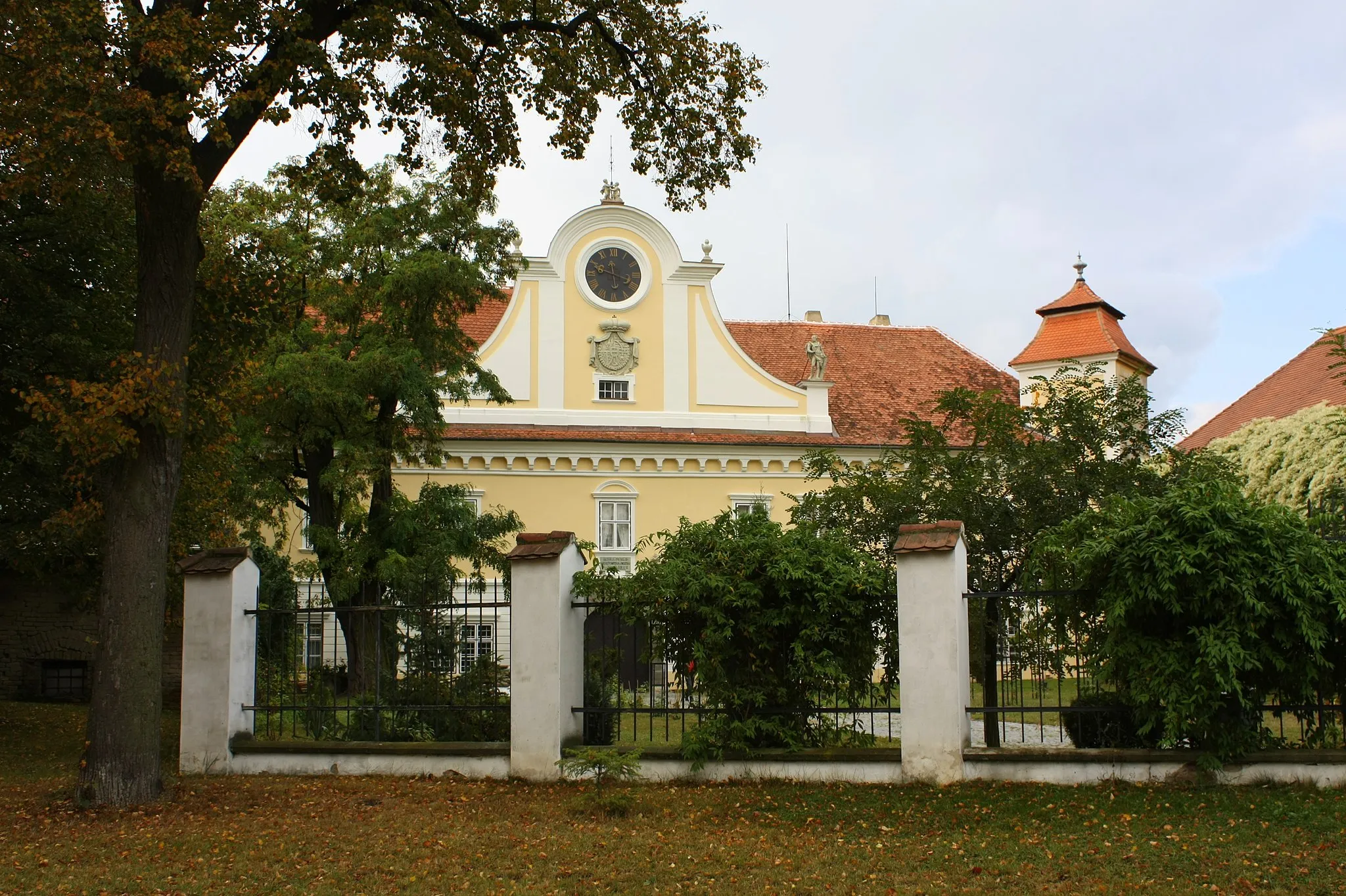 Photo showing: Ždánice, Hodonín district, Czech Republic - chateau and the Vrbas museum