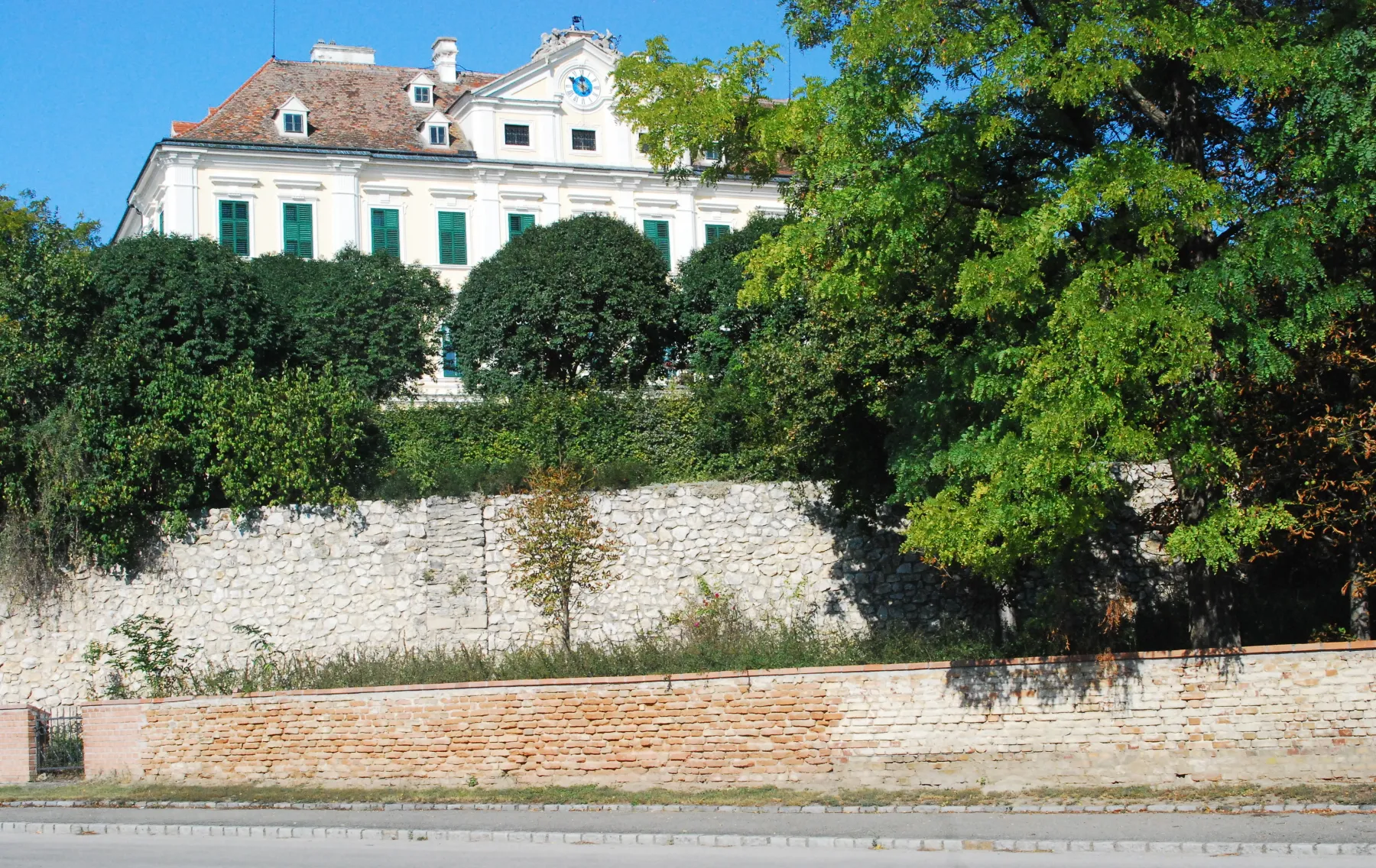 Photo showing: Schloss Seefeld