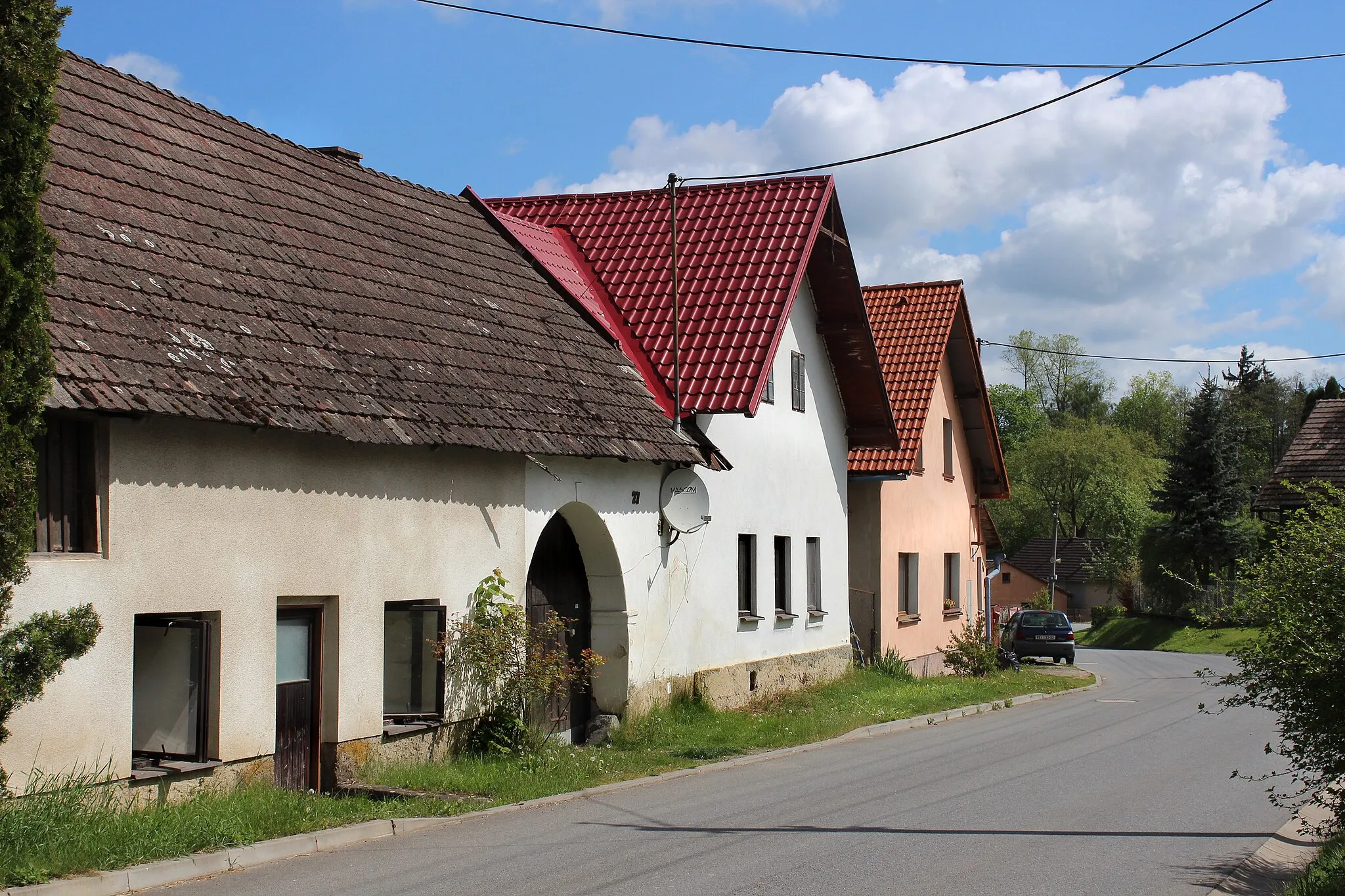 Photo showing: Middle part of Věžnice village, Czech Republic