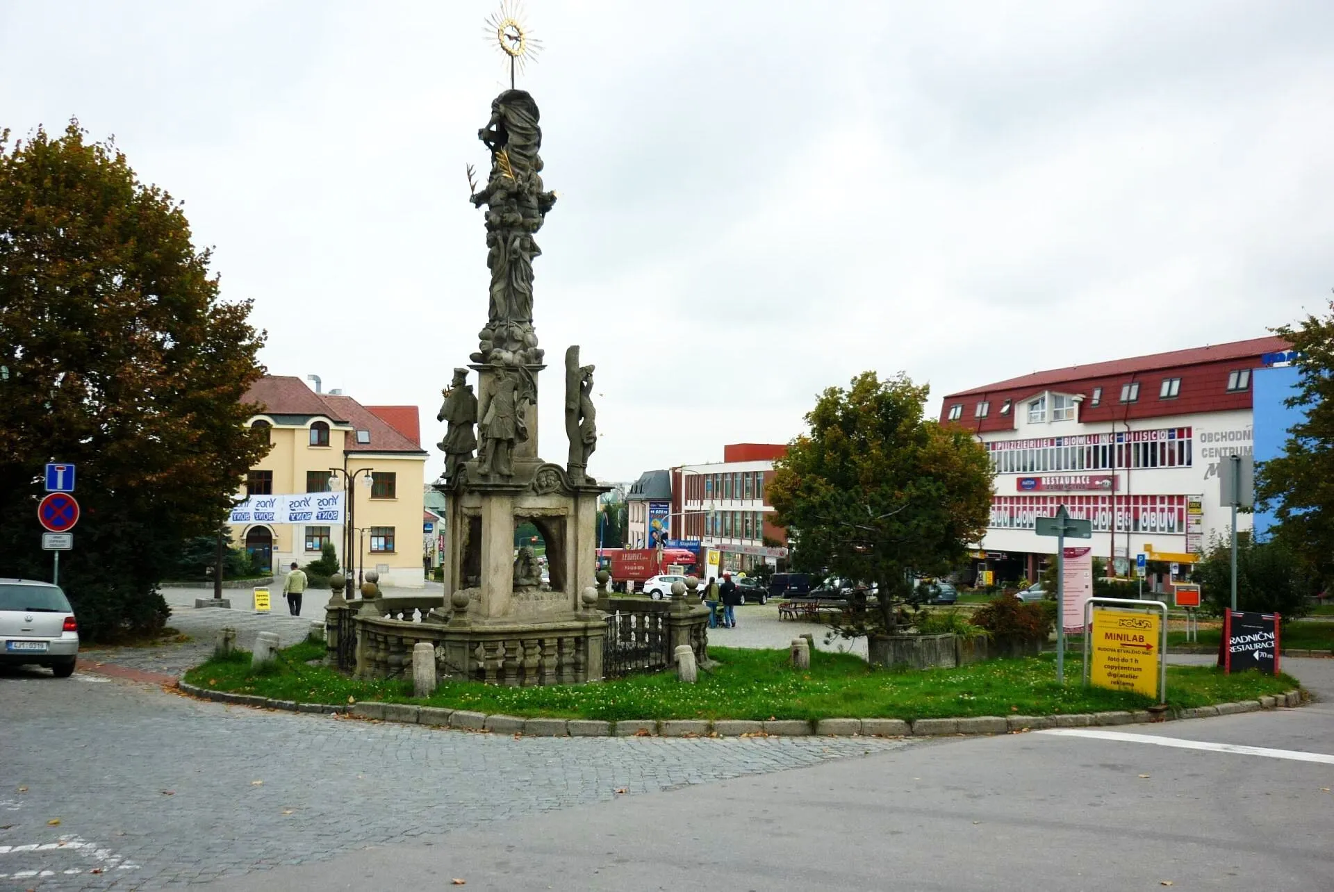 Photo showing: Náměstí ve Žďáru nad Sázavou