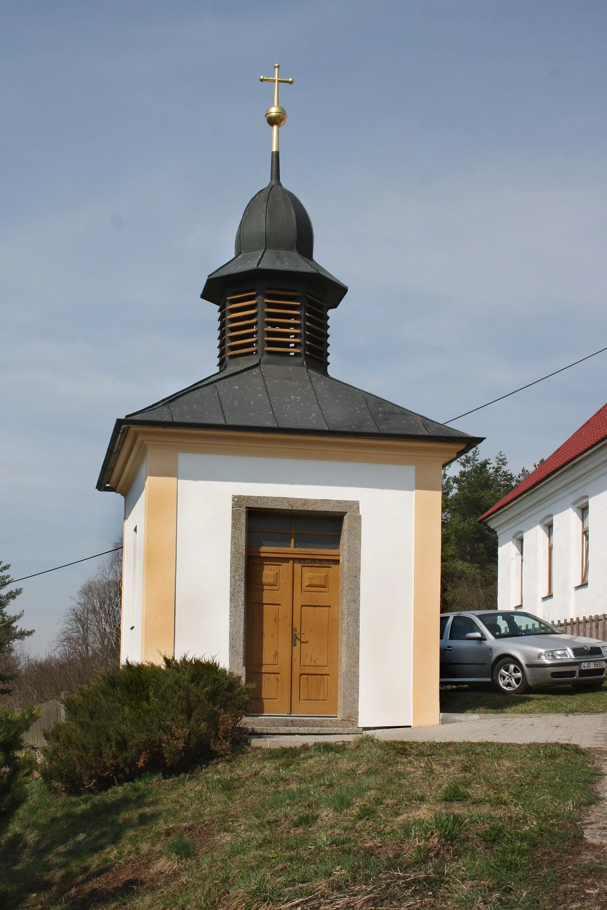 Photo showing: Small chapel in Frankův Zhořec, part of Stránecká Zhoř