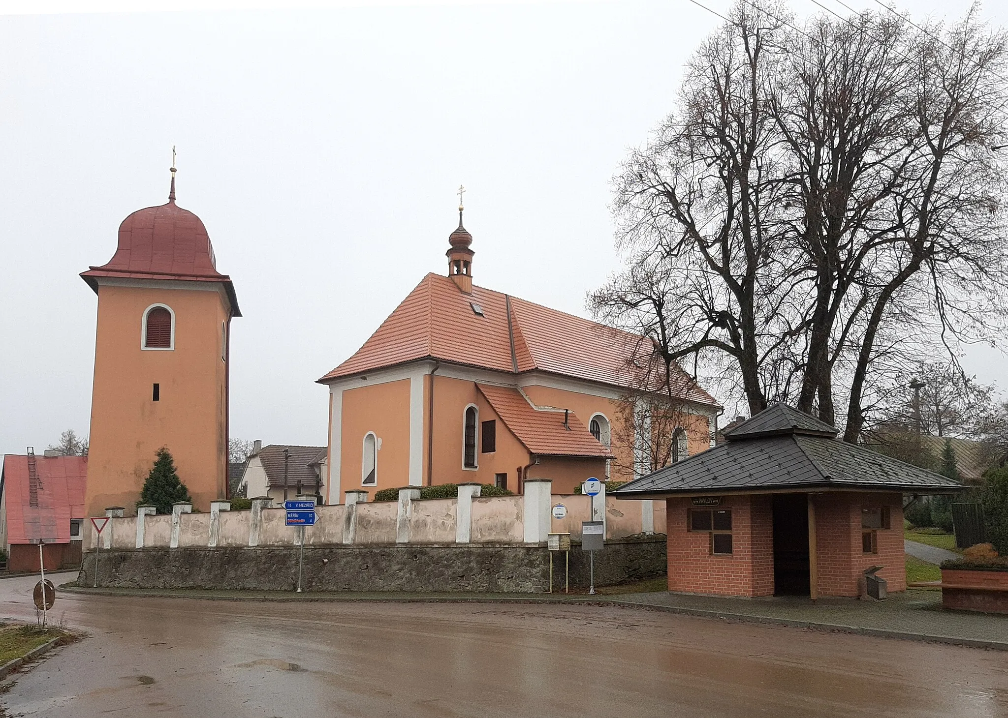 Photo showing: Pavlov (okres Žďár nad Sázavou) - kostel svatého Filipa a Jakuba