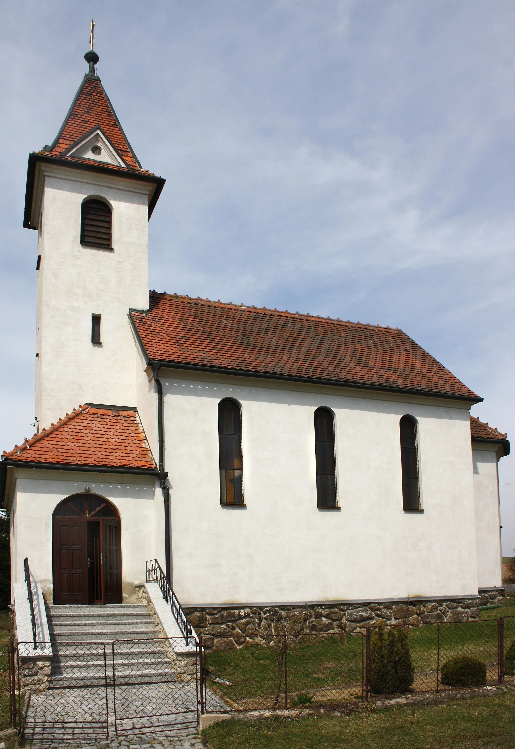 Photo showing: Small church in Pohořílky, part of Otín village