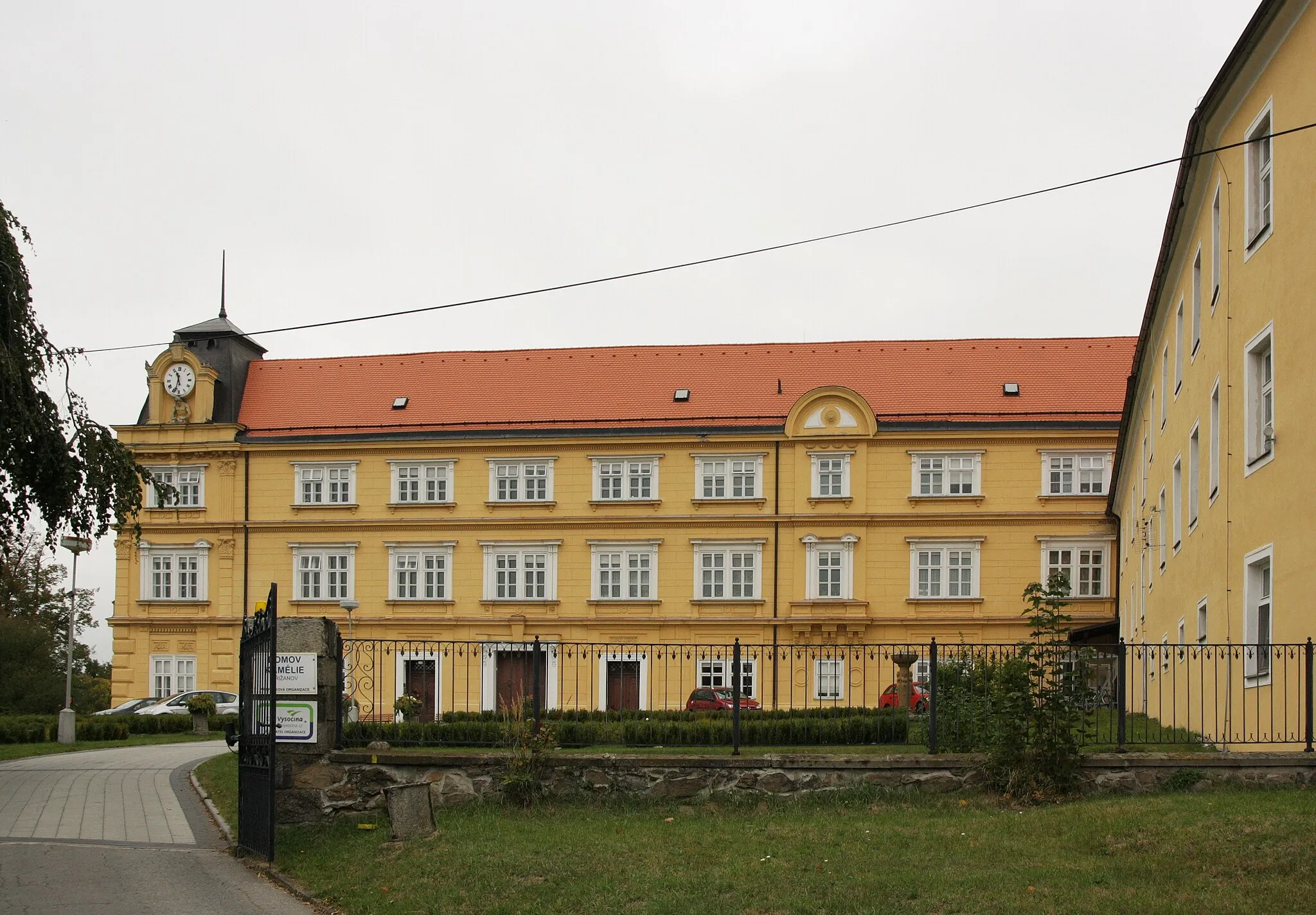 Photo showing: Křižanov (okres Žďár nad Sázavou) - zámek od jihu
