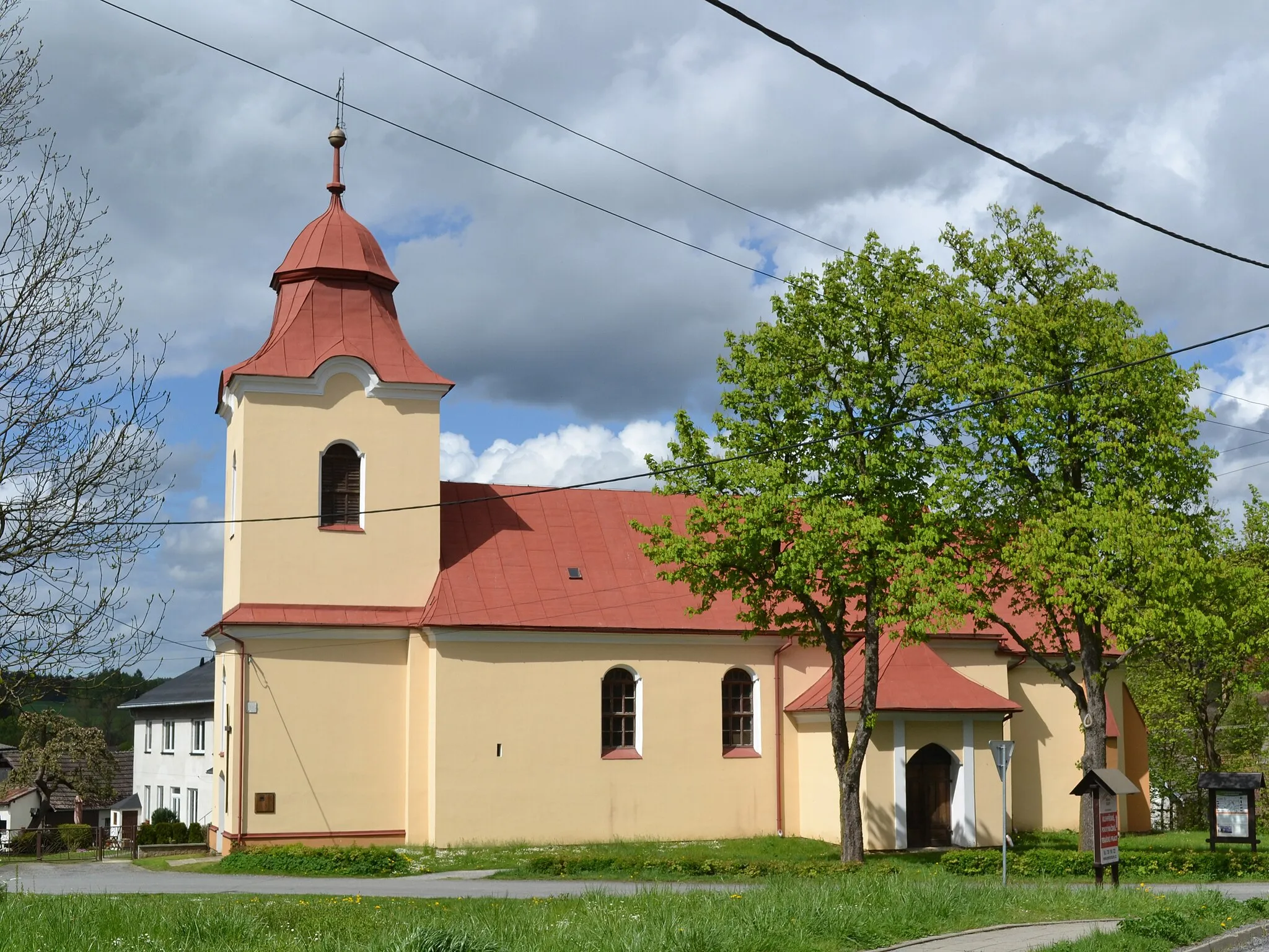 Photo showing: Dolní Bobrová - kostel svaté Markéty