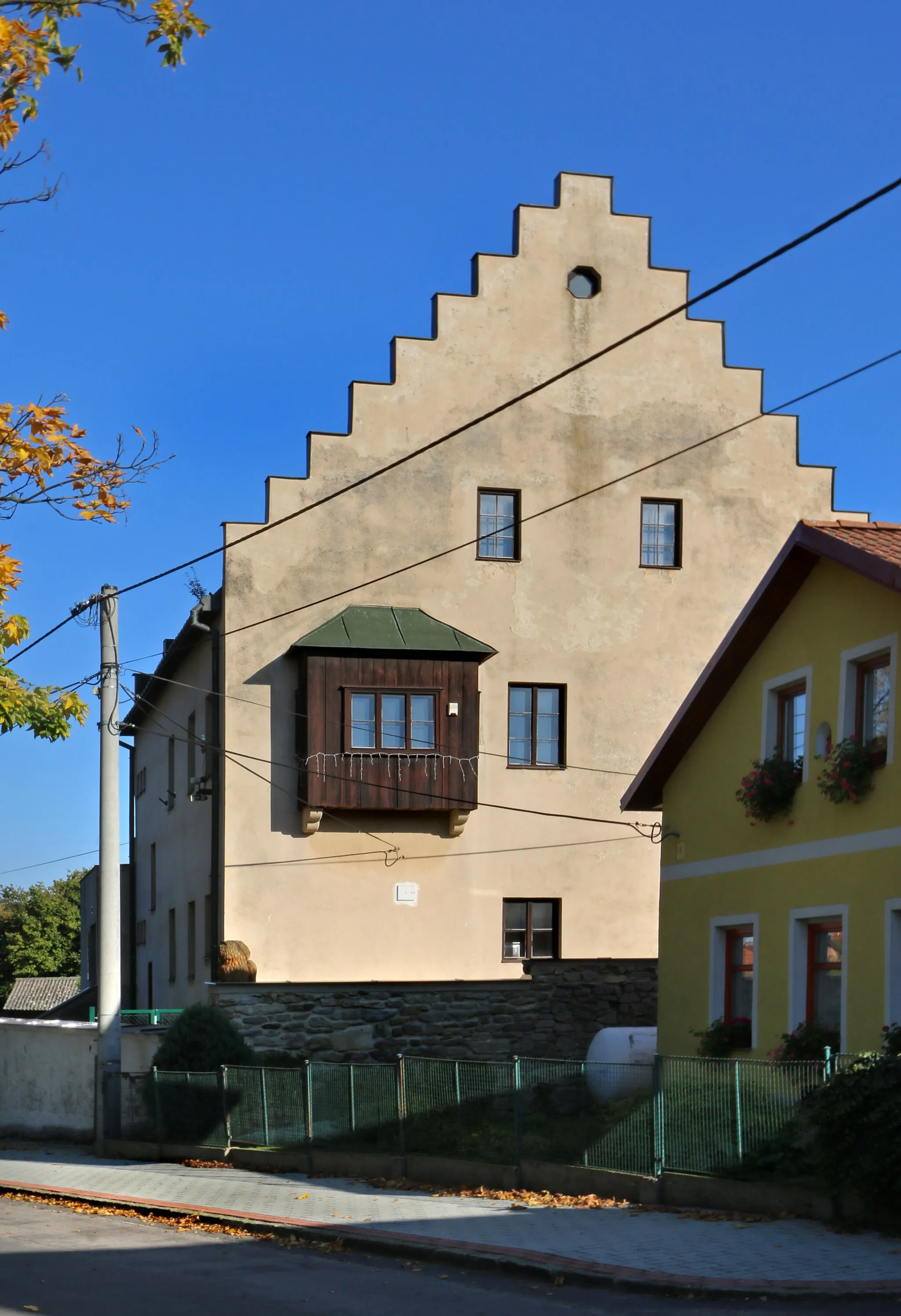 Photo showing: Municipal office in Švábov, Czech Republic.