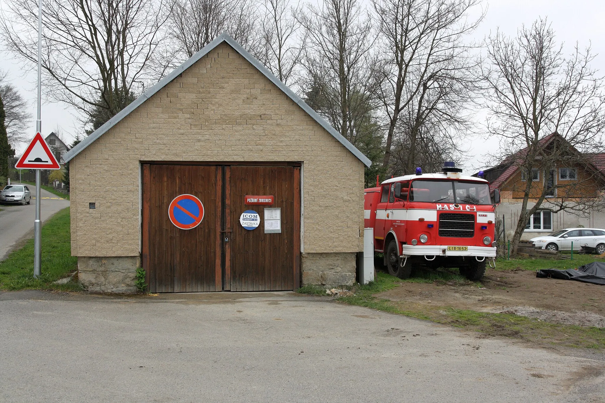 Photo showing: Zbilidy - hasičská zbrojnice