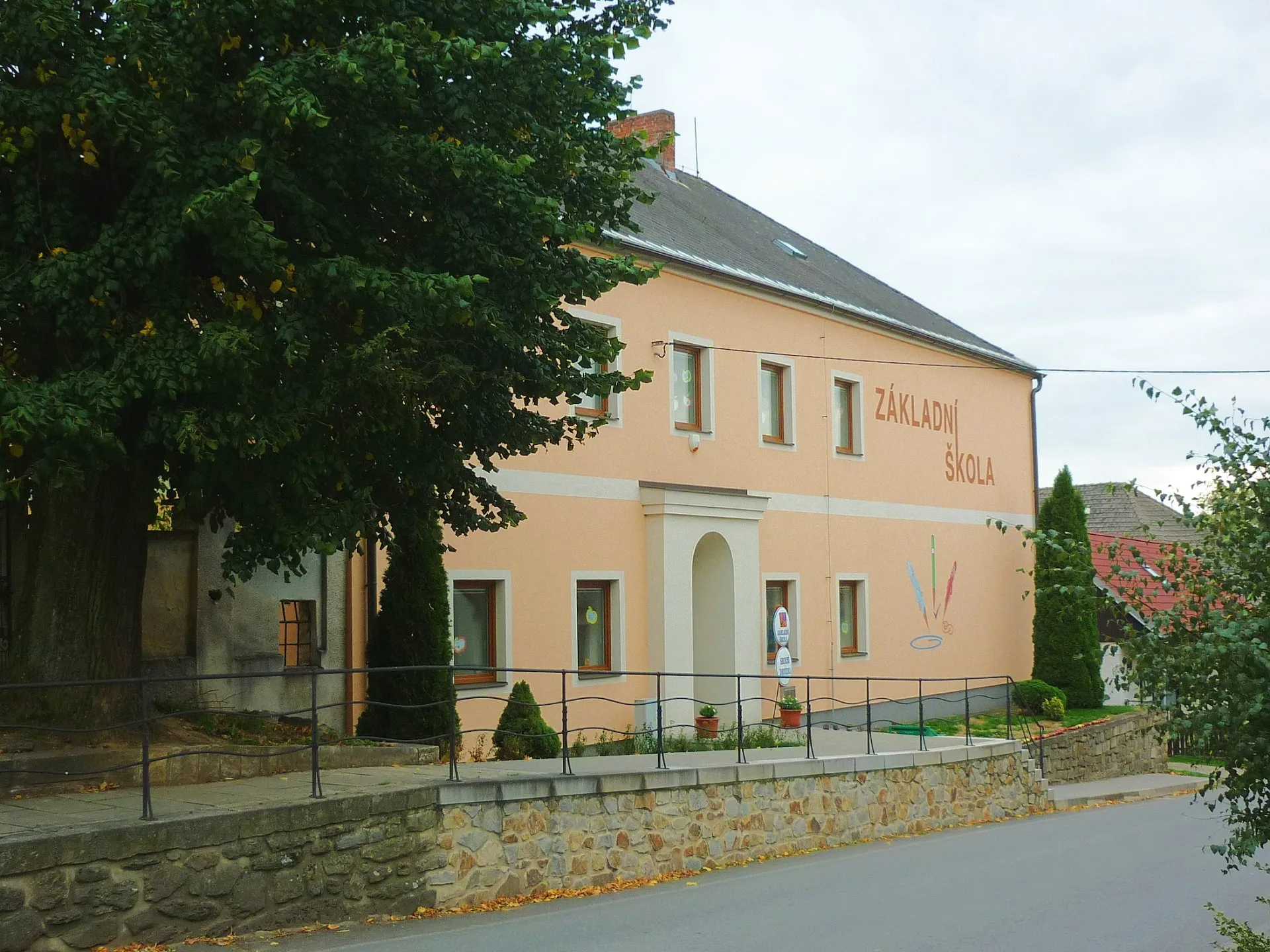 Photo showing: Základní škola ve Staré Říši