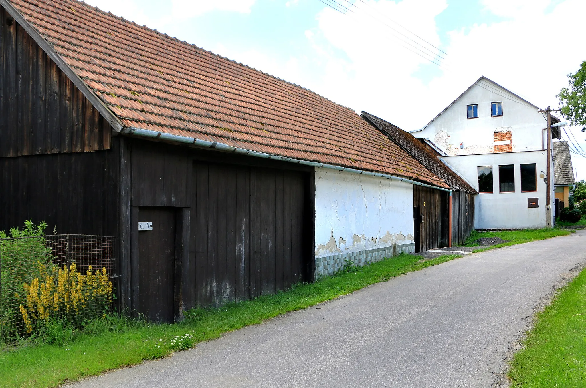 Photo showing: House No 1 in Otín, Czech Republic.