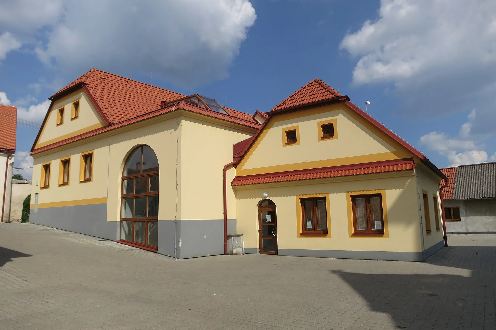 Photo showing: Municipal office in Knínice, Jihlava District.