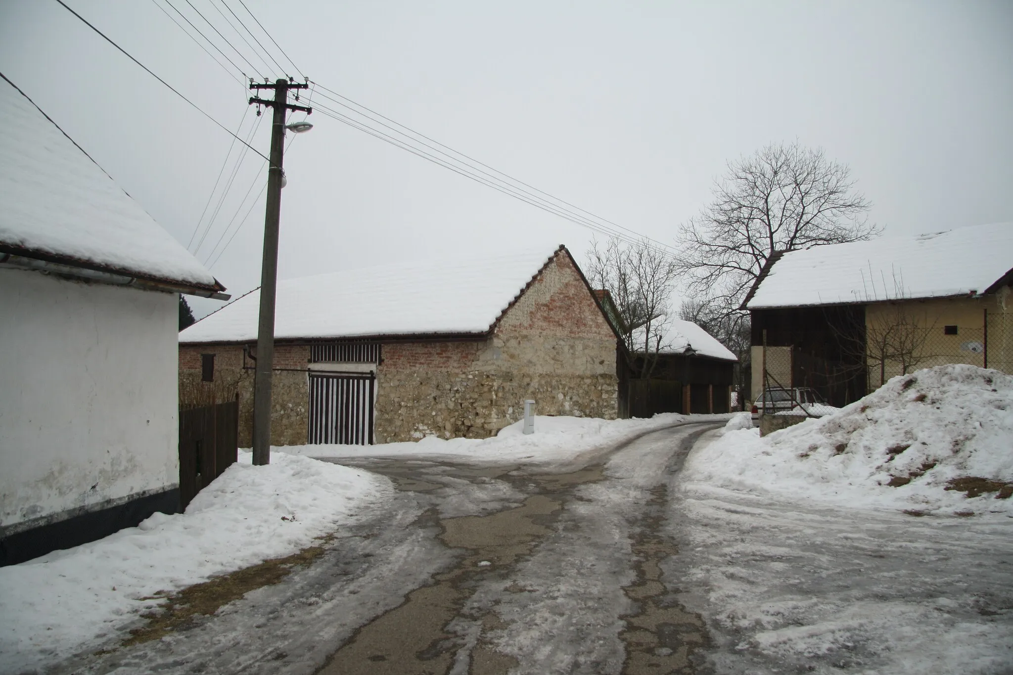 Photo showing: Center of Dušejov, Jihlava District.