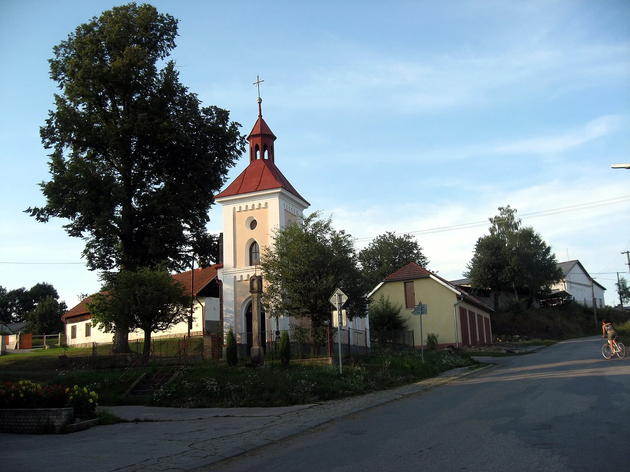 Photo showing: Kojčice, kaple