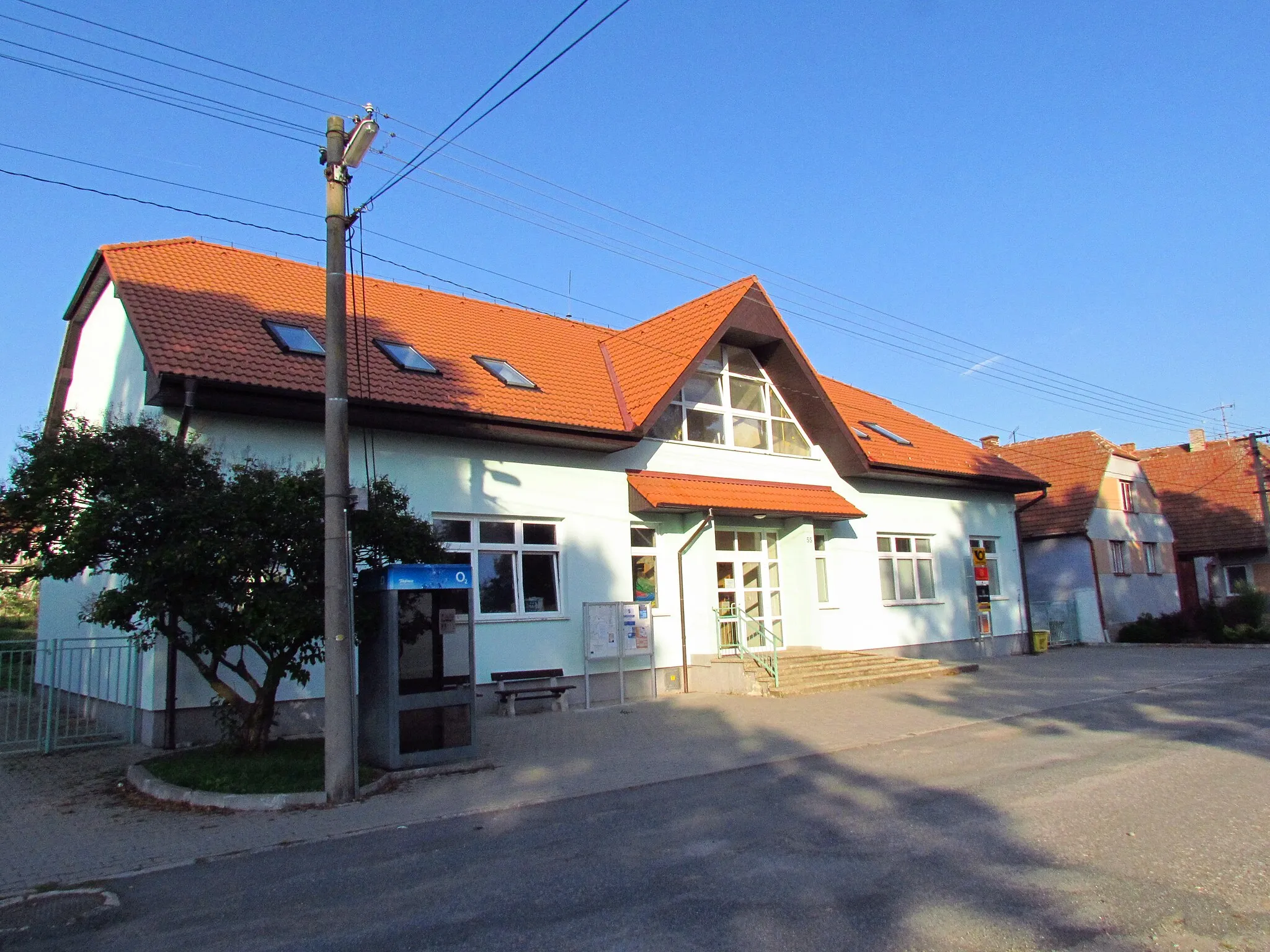 Photo showing: Municipal office in Čechtín, Třebíč District.