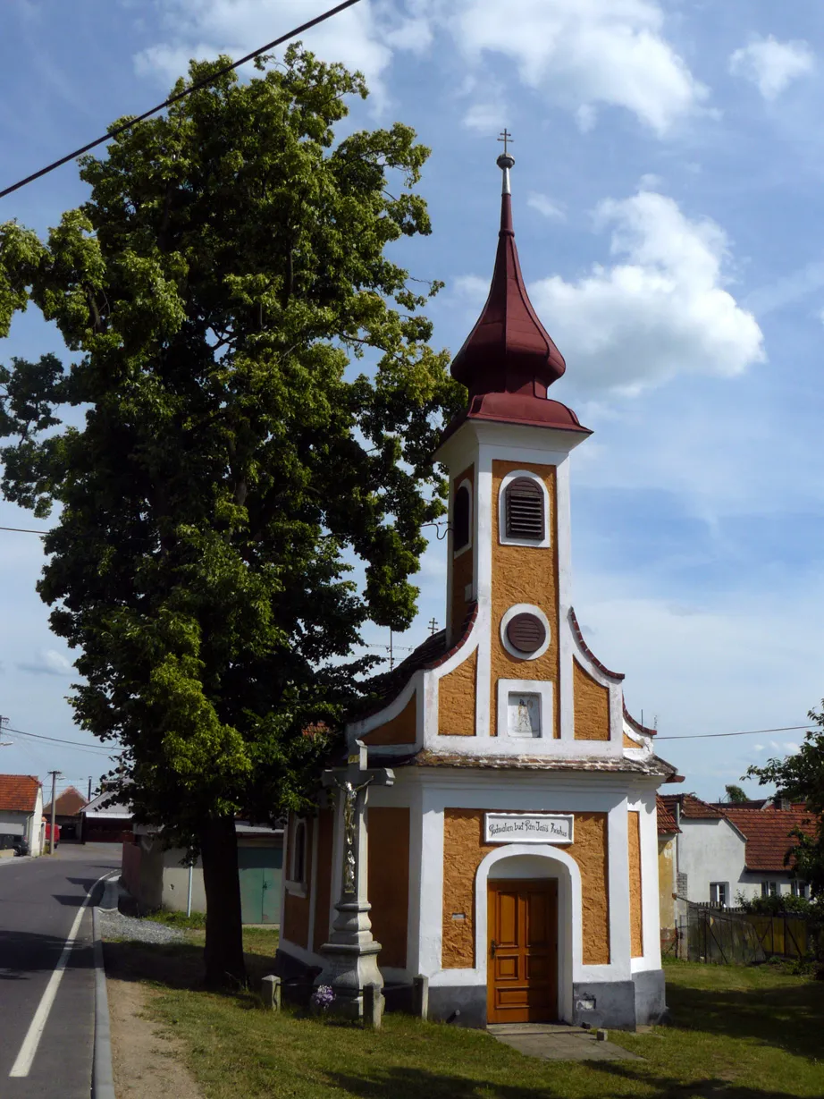 Photo showing: Třebelovice chapelle