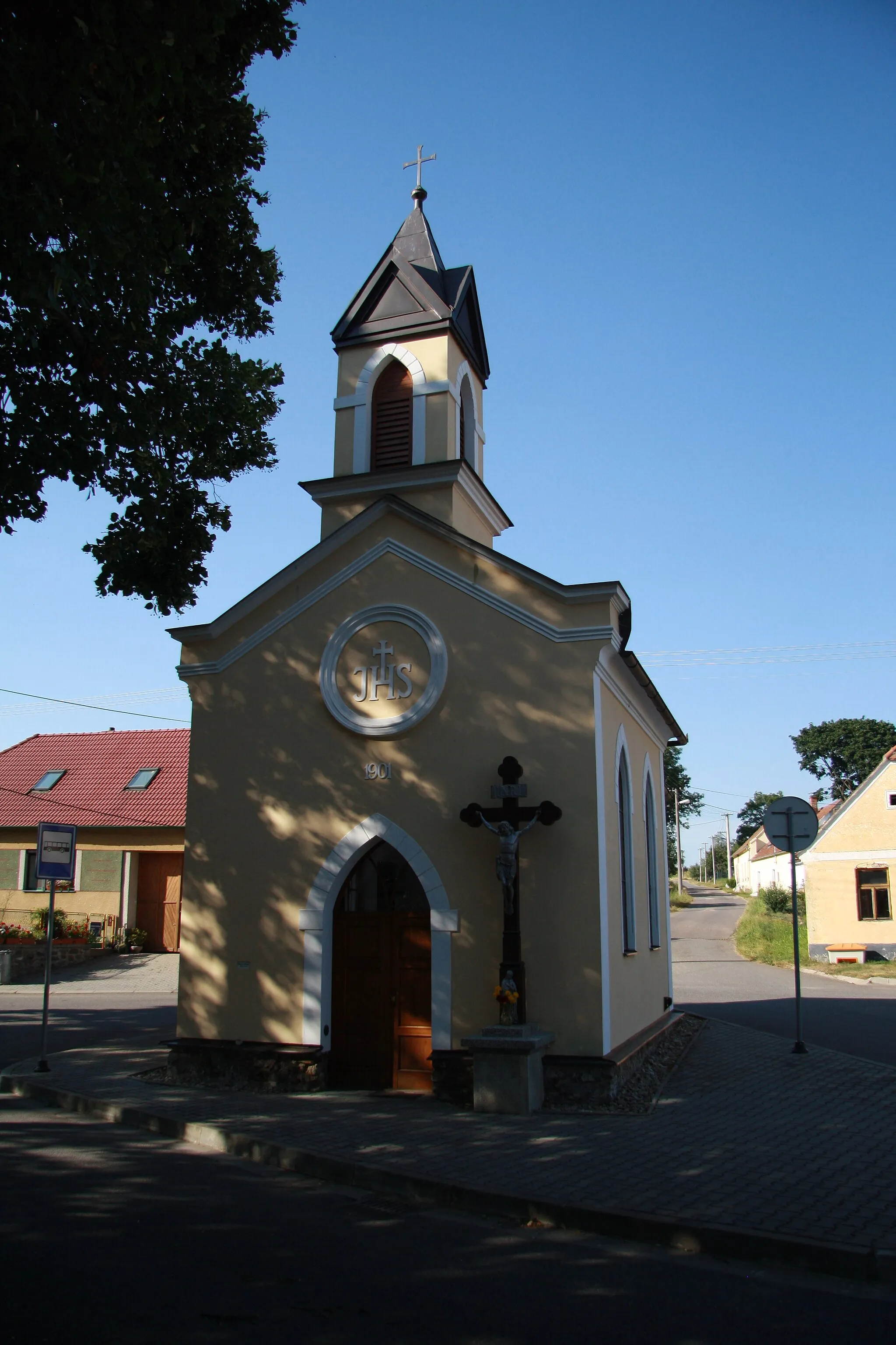 Photo showing: Chapel in Rácovice, Třebíč District.