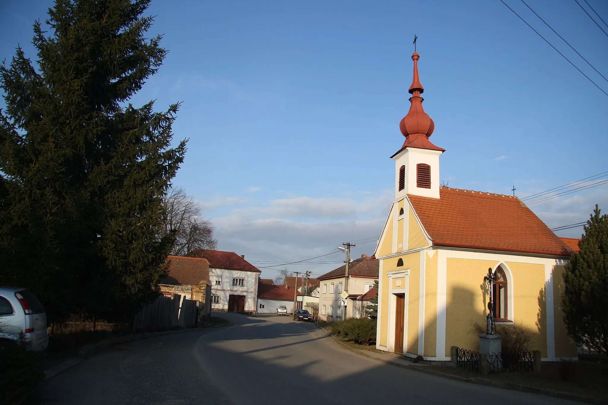 Photo showing: Center of Oponešice in 2015, Třebíč District.