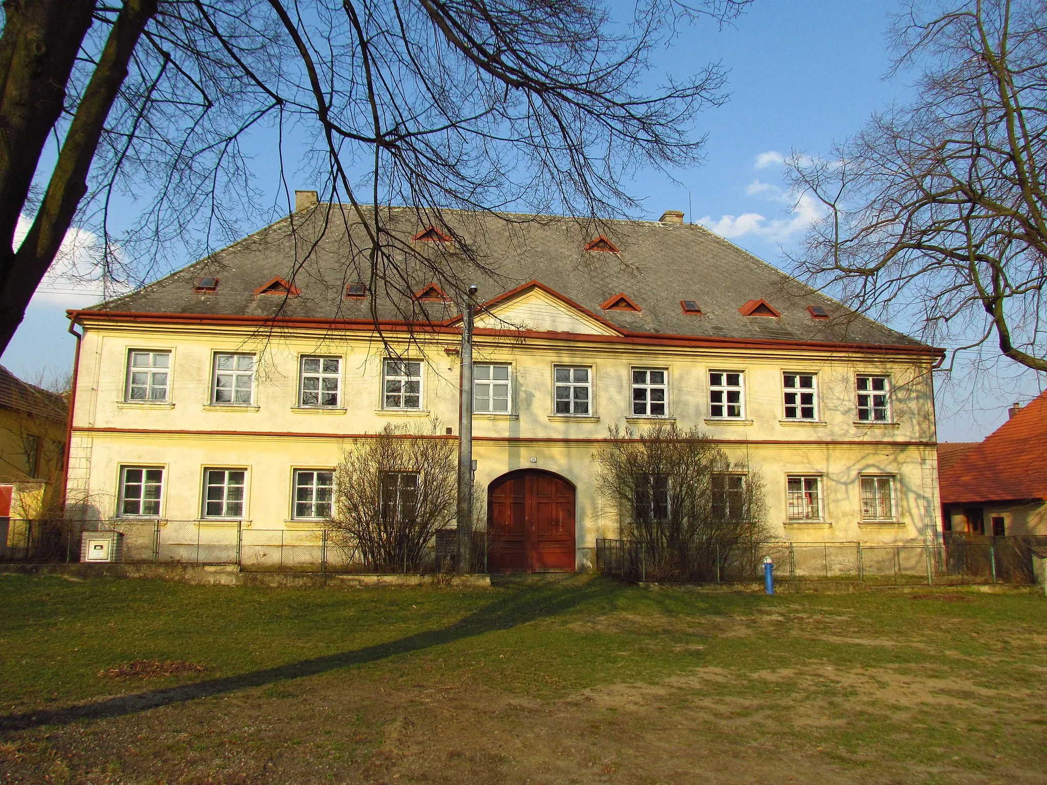 Photo showing: Rectory in Heraltice, Třebíč District.