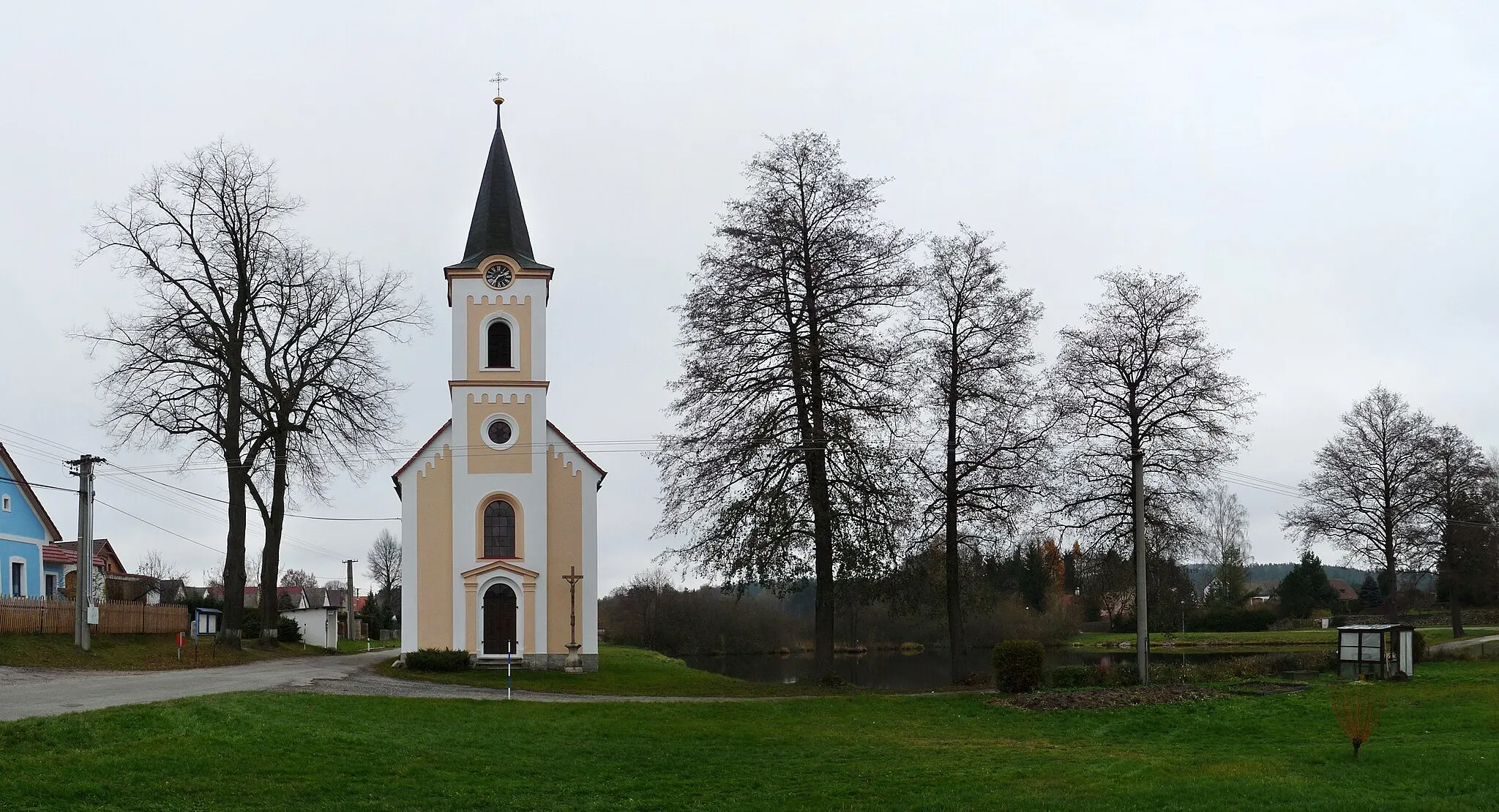Photo showing: Saint Anne Chapel in the village of Sedlo, part of the municipality of Číměř, Jindřichův Hradec District, South Bohemian Region, Czech Republic.