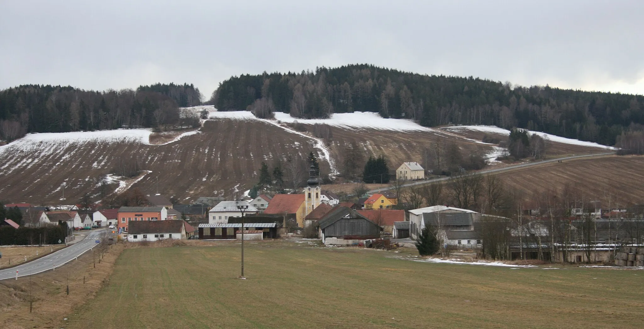 Photo showing: Village Číměř, Jinřichův Hradec District, Czech Republic.